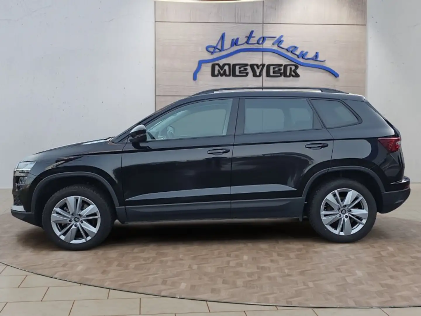 Skoda Karoq 2,0TDI DSG Navi/LED/ACC/Kamera/Winterp.    ** Nero - 2