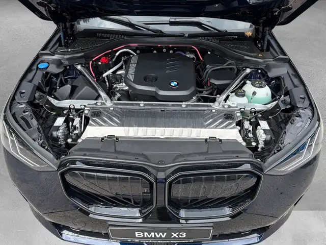 BMW X3 view 14