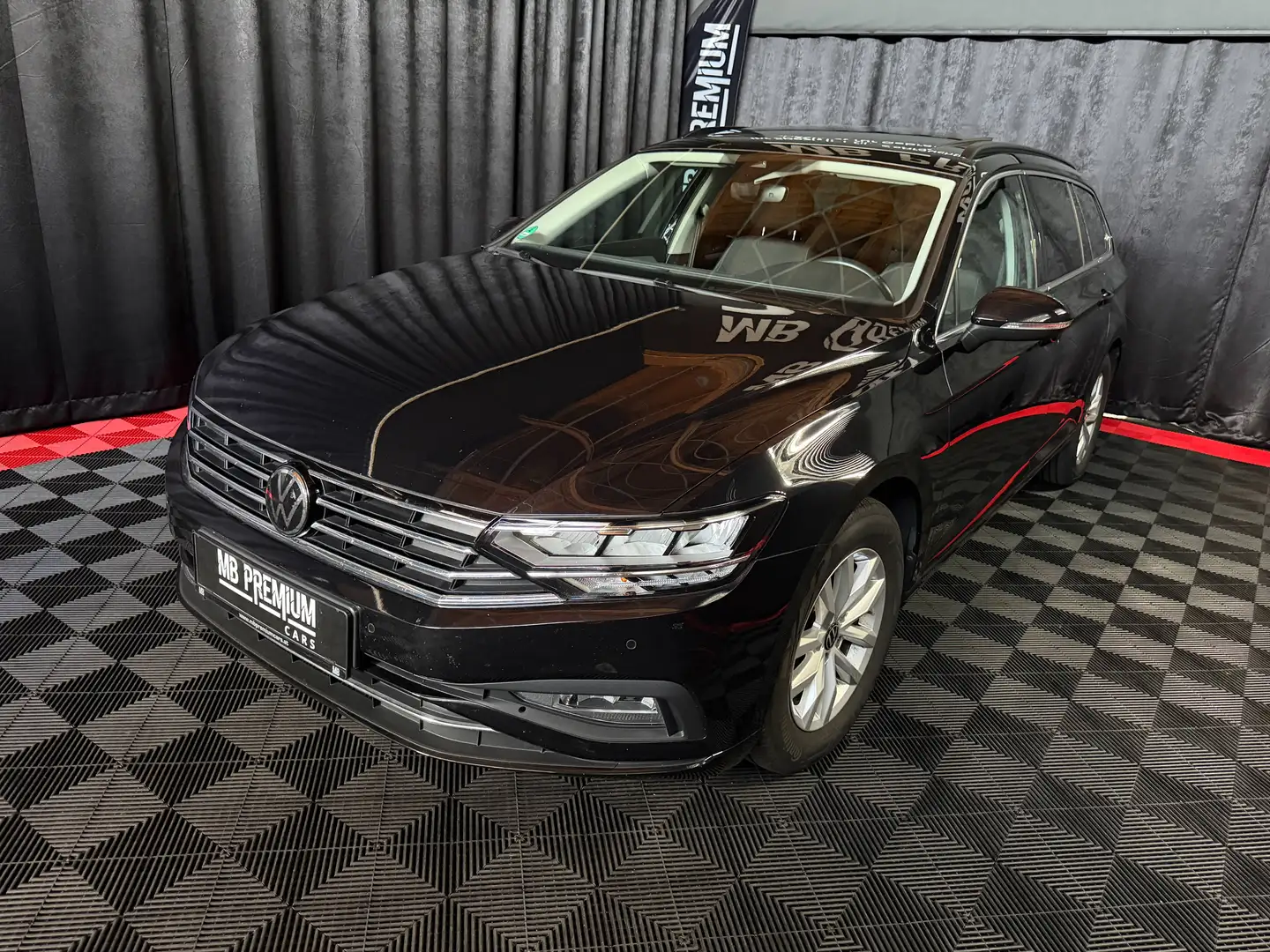 Volkswagen Passat Variant Business  *DSG*2l*122-PS*LED*KAMERA* Schwarz - 2