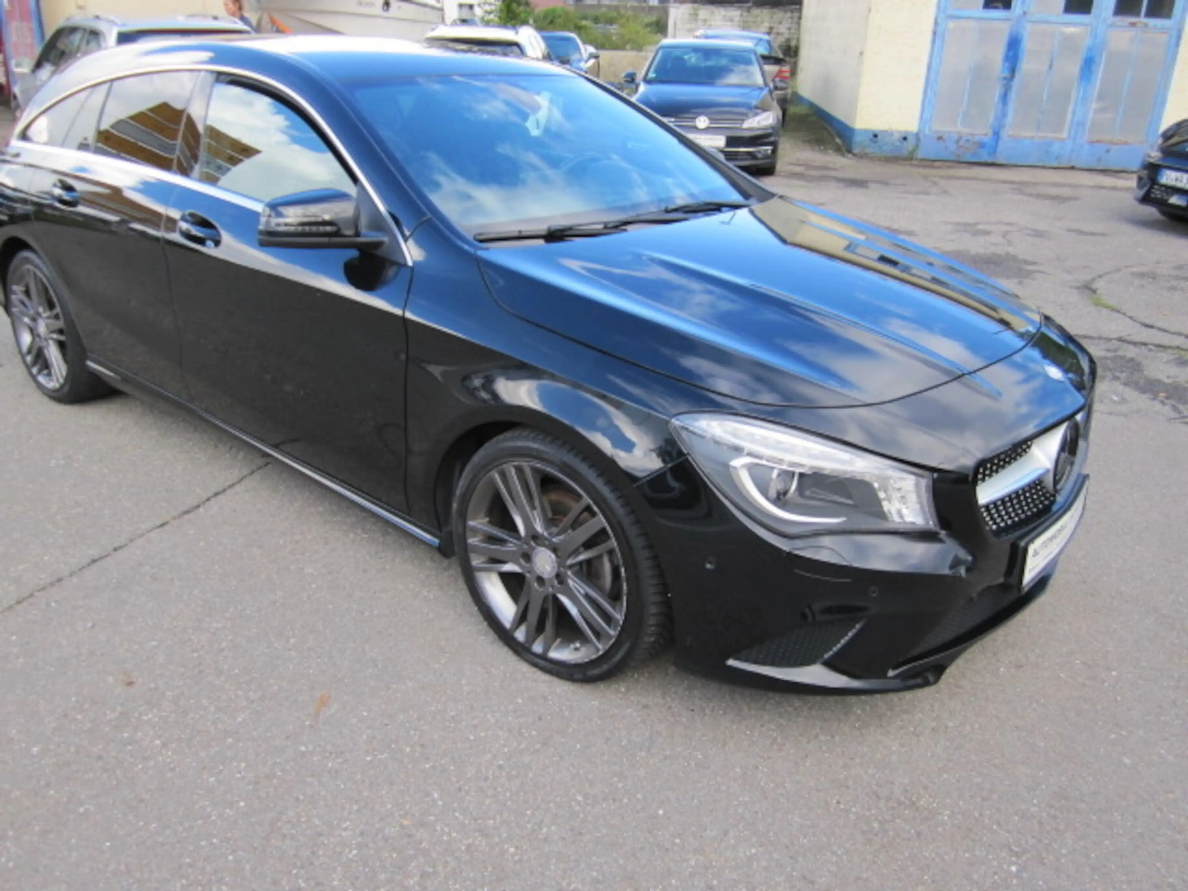 Mercedes-Benz CLA 220 Automatik ~ Leder ~ Navi ~