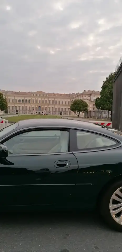 Jaguar XK8 Coupe 4.0, foto 5