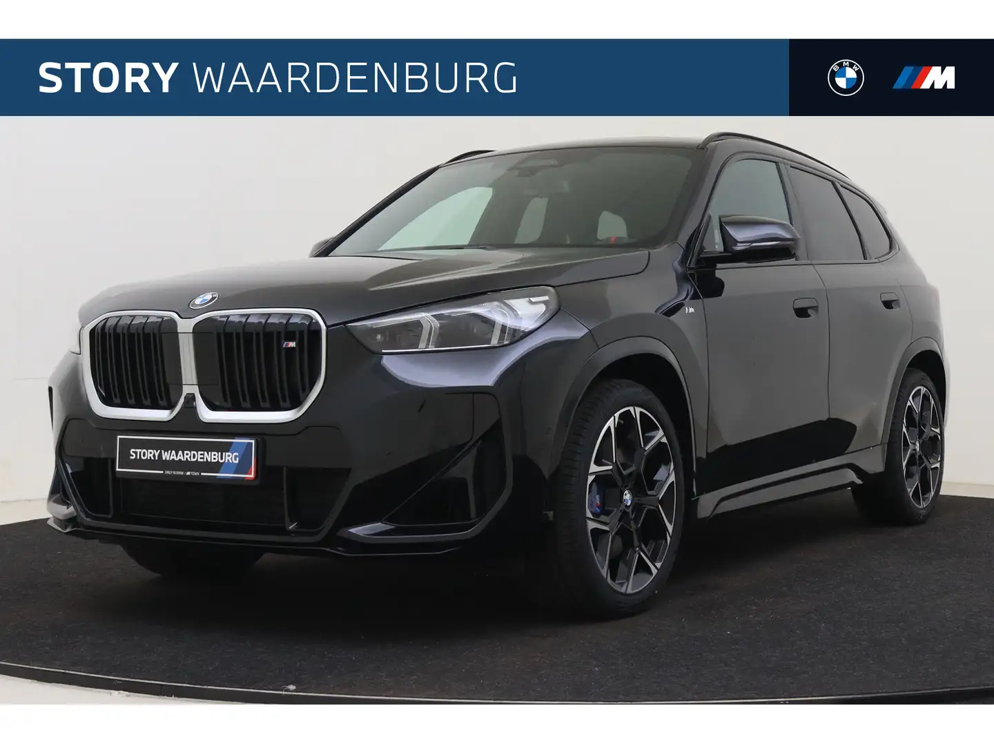 BMW X1 M35i High Executive Automaat / Panoramadak / M Spo Zwart - 1