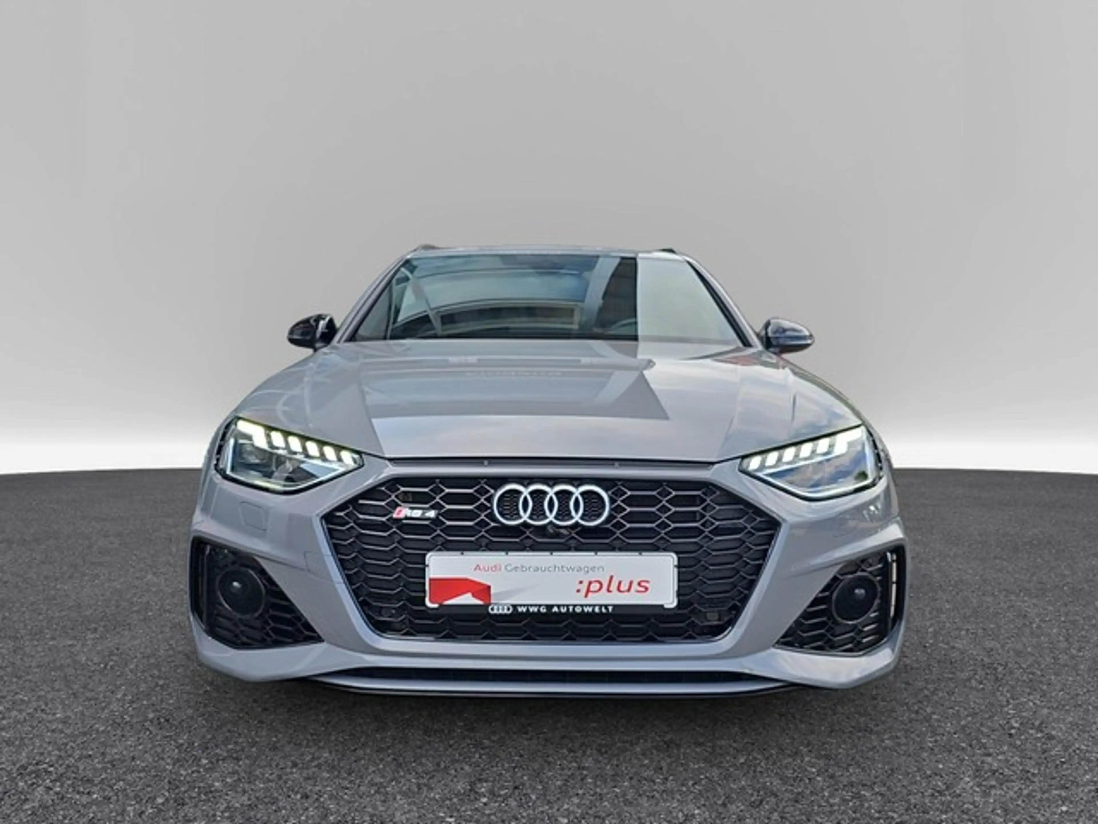 Audi RS4 RS 4 Avant 2.9 TFSI quattro Tiptronic Navi LED — photo 3