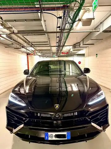 Lamborghini Urus SE 4.0 - IVA Esposta
