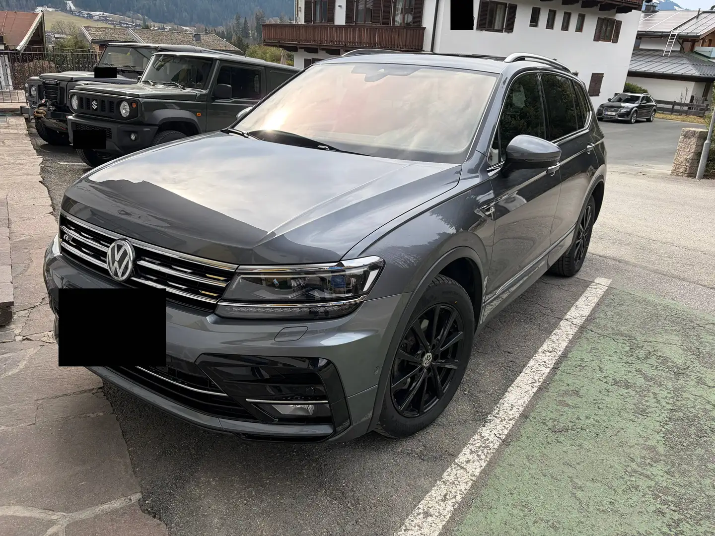 Volkswagen Tiguan Allspace Tiguan 2,0 TDI SCR 4Motion Allspace Highline DSG Allspace Highline Grau - 1