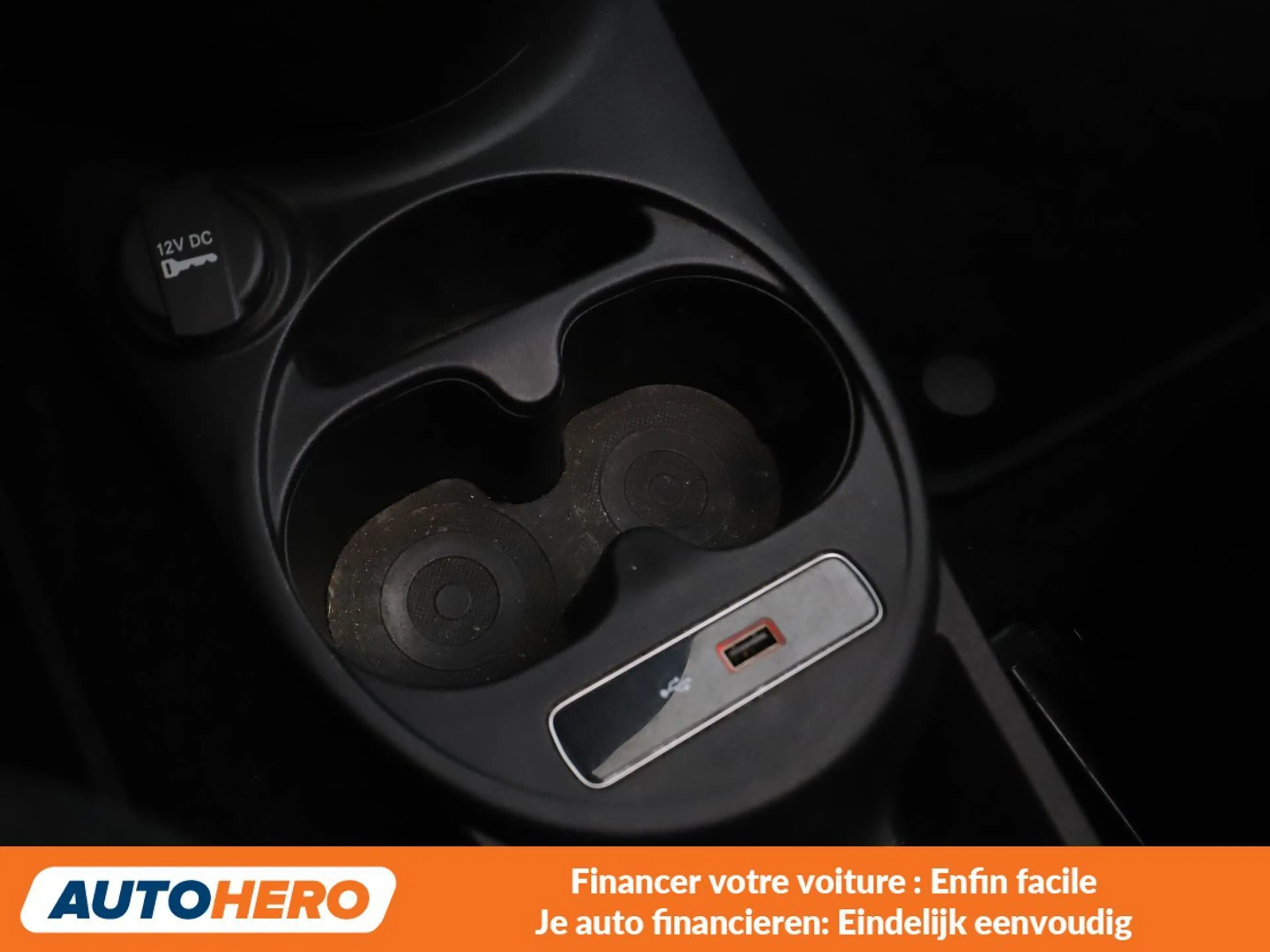 Abarth 595 1.4 Turbo — photo 11