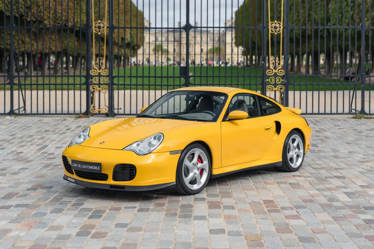 Porsche 996 Turbo - Speed Yellow, first paint, serviced, rare without sunroof, foto 1