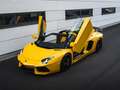 Lamborghini Aventador LP700-4 Roadster / Akra / Full Carbon / 1st owner Jaune - thumbnail 17