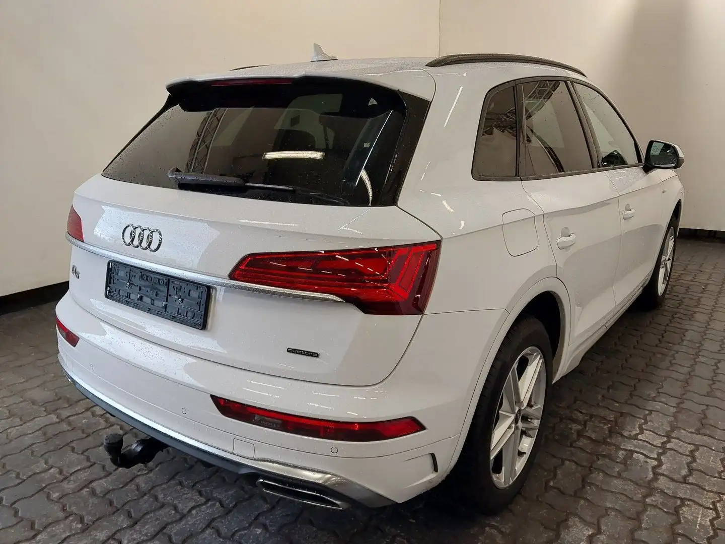 Audi Q5 50e quattro S-Line MATRIX/ACC+/KAMERA/AHK Weiß - 2