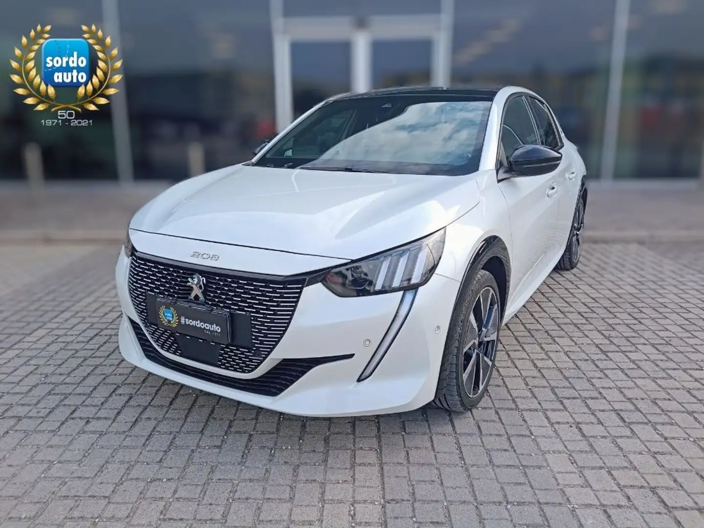Peugeot 208 5 porte GT Pack Bianco - 1