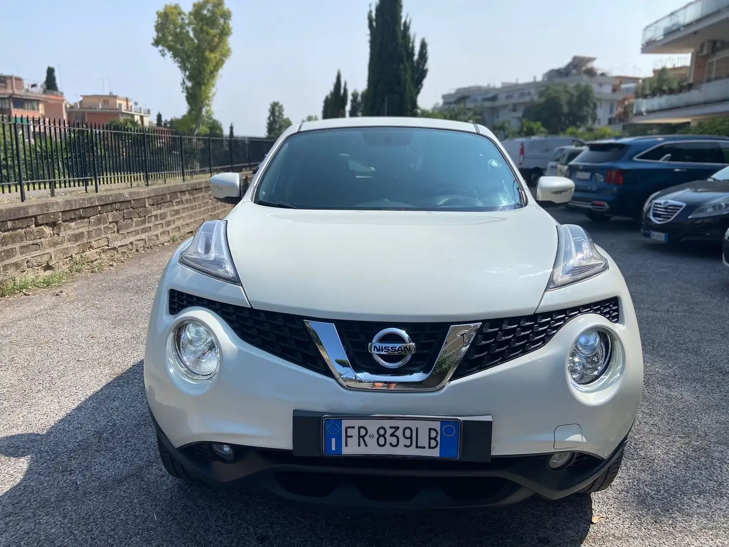 Nissan Juke Juke 1.6 Acenta eco Gpl Bianco - 1