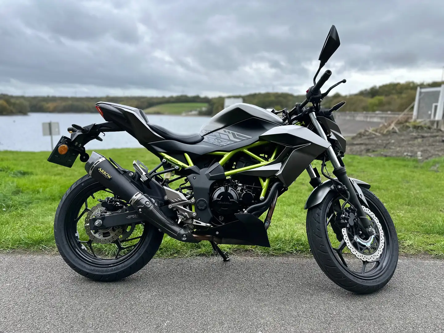 Kawasaki Z 125 Performance Zwart - 1