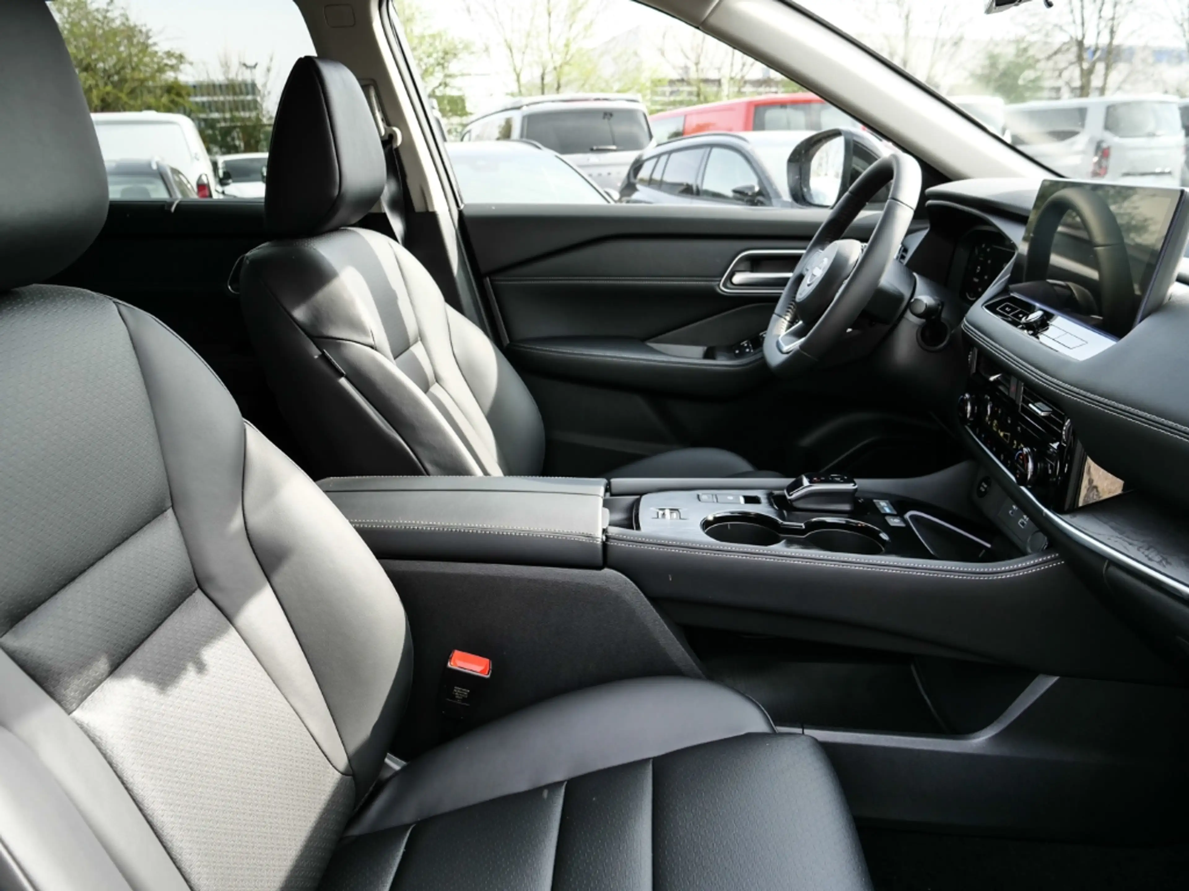 Nissan X-Trail Tekna 1.5 VC-T e-POWER 204PS 4x2 20'' — photo 13