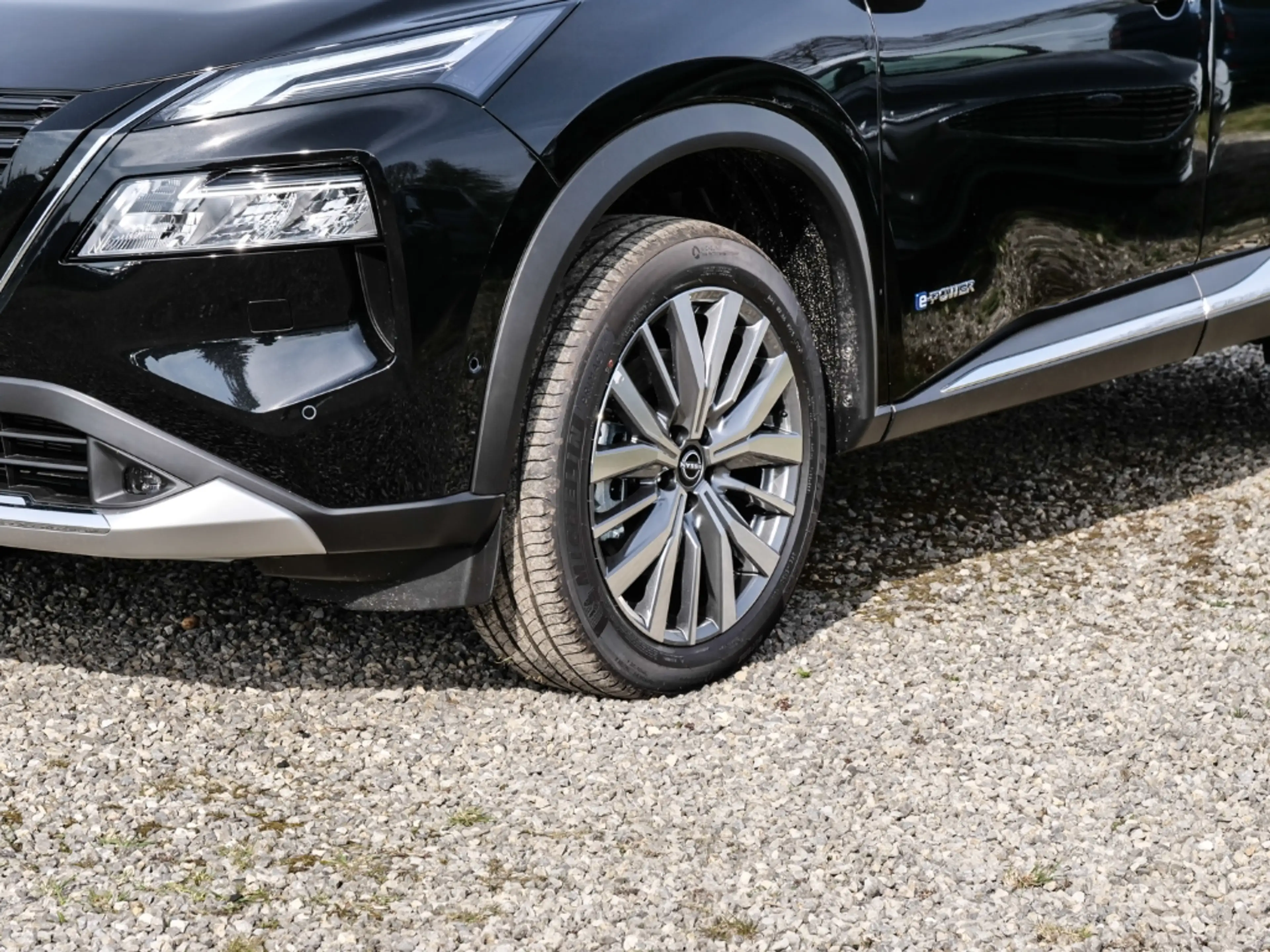 Nissan X-Trail Tekna 1.5 VC-T e-POWER 204PS 4x2 20'' — photo 3