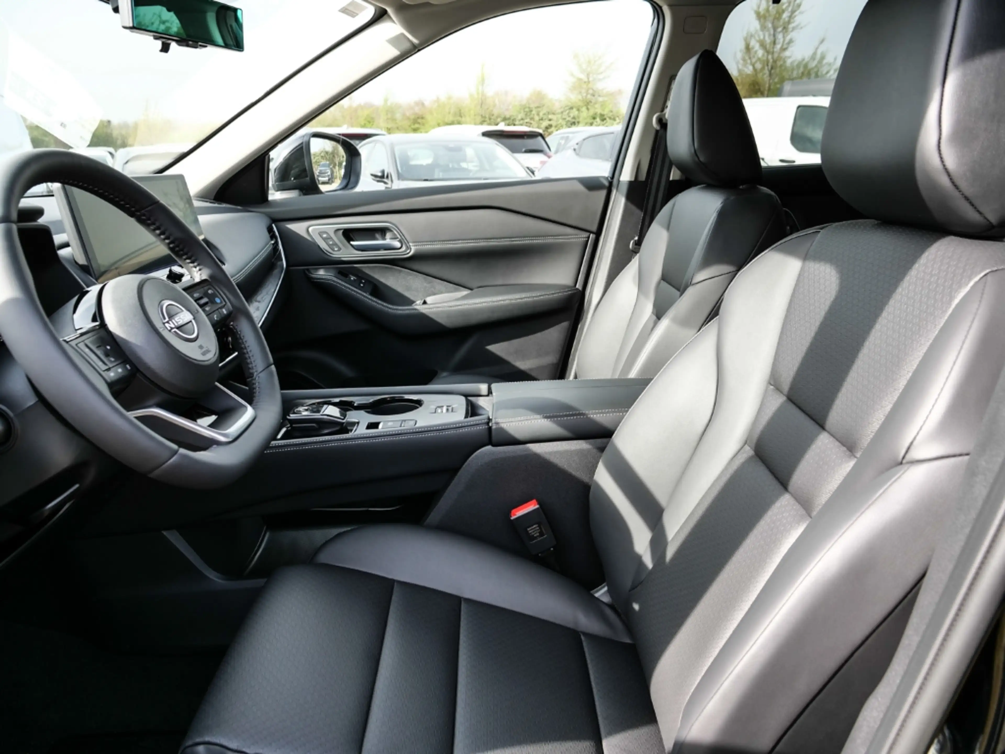 Nissan X-Trail Tekna 1.5 VC-T e-POWER 204PS 4x2 20'' — photo 6