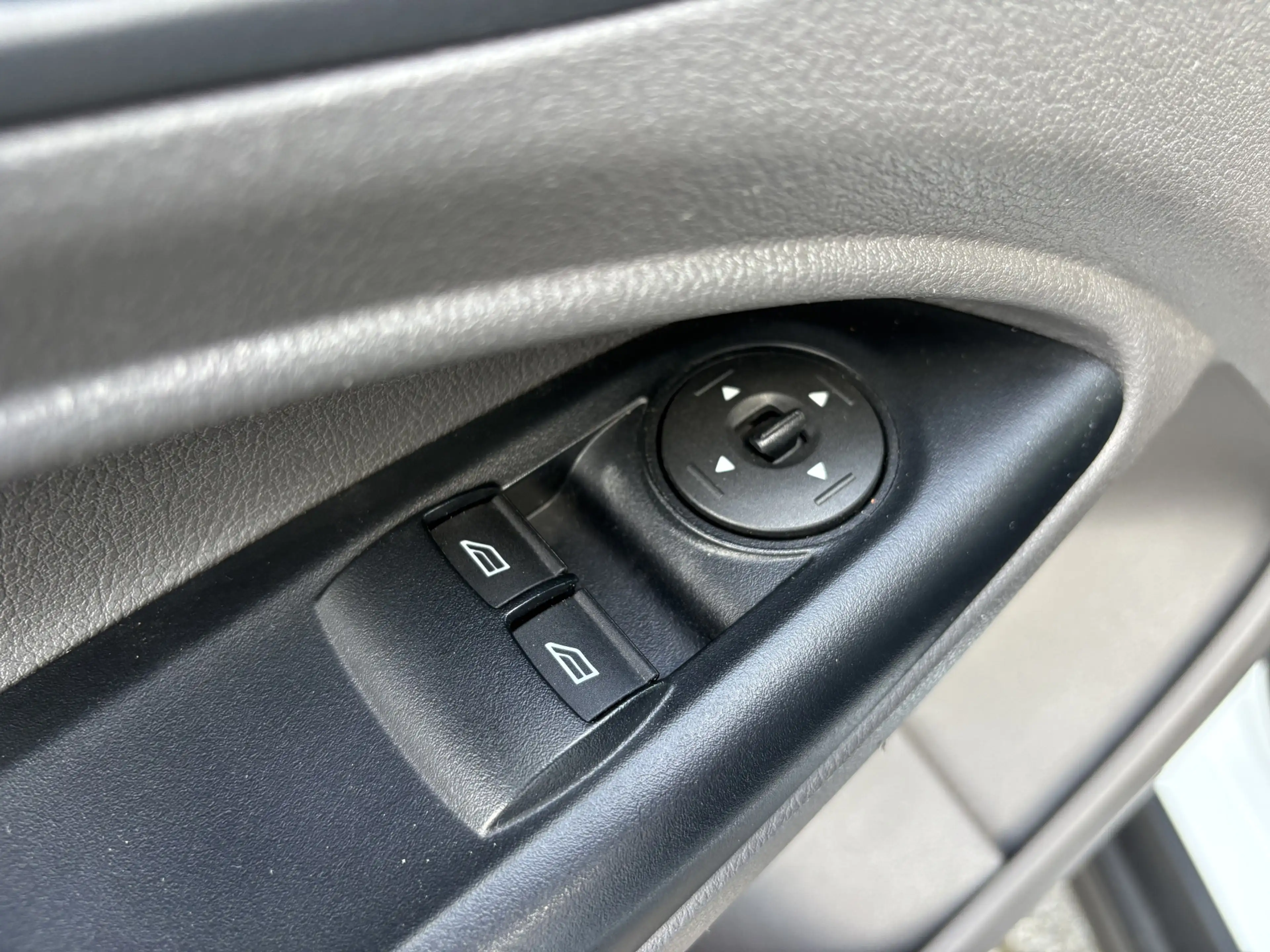 Ford Transit Connect 1.0 Ecoboost L1, 3 persoons, airco, voorruitverwar — photo 3