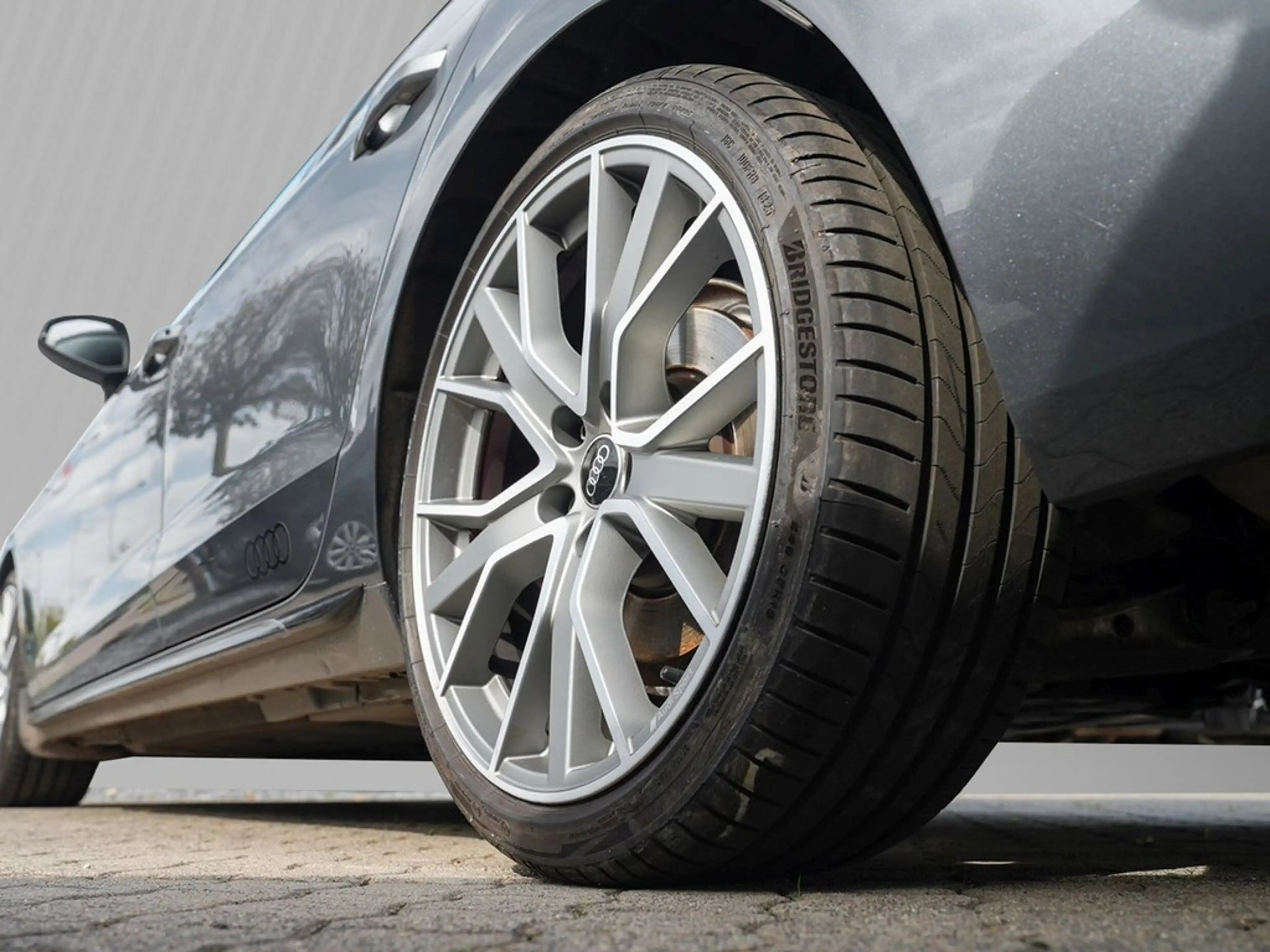 Audi A4 Avant 40 TDI qu. S tronic S Line /MatrixLED — photo 6