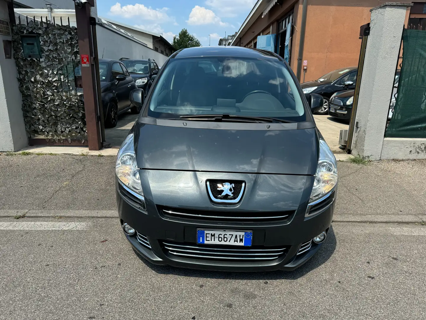 Peugeot 5008 *1.6*HDI*EURO5*7POSTI* Grigio - 2
