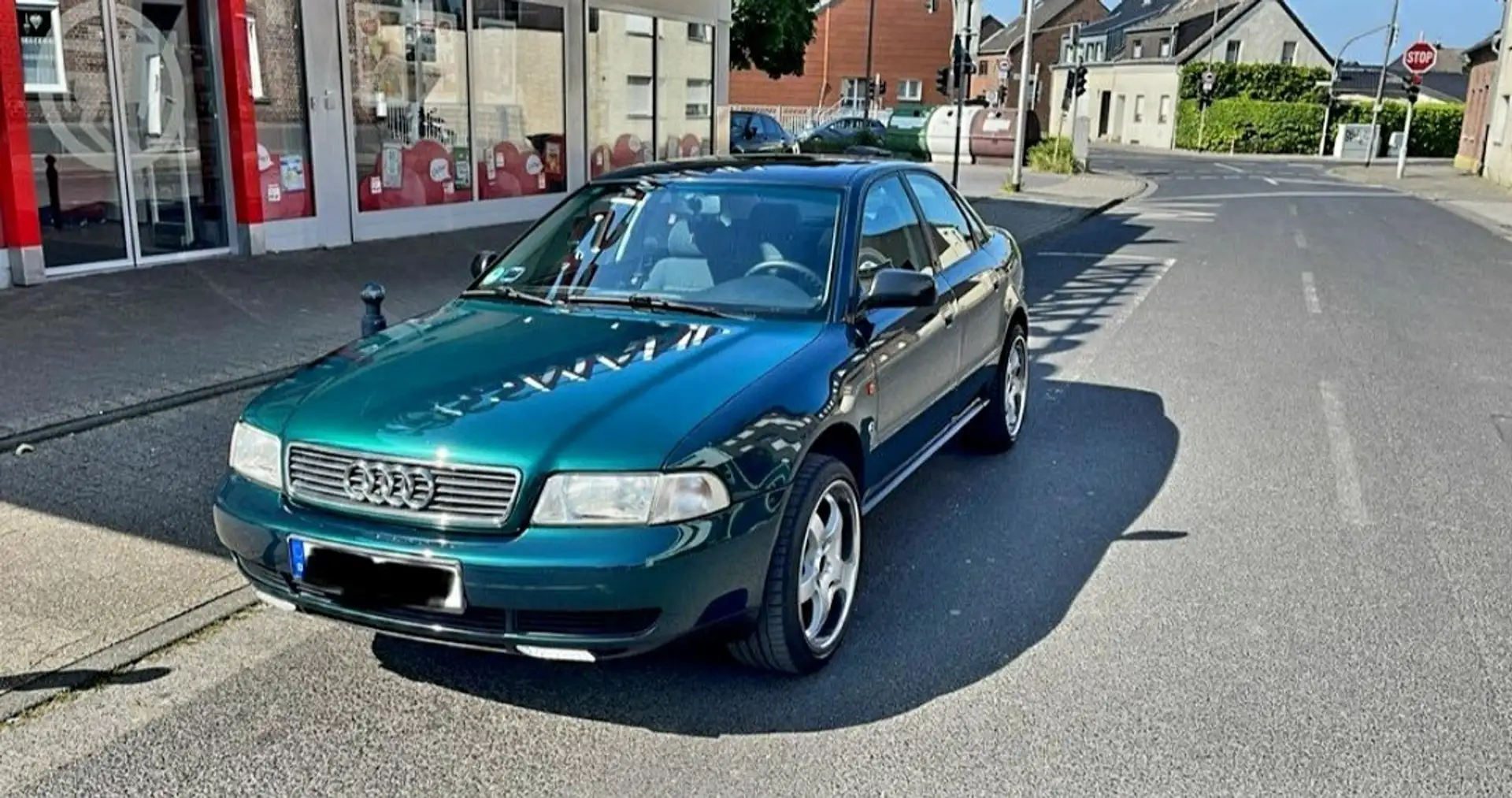 Audi A4 1.6 B5 mit PRINS LPG-Gasanlage / TÜV MAI 2027 Verde - 1
