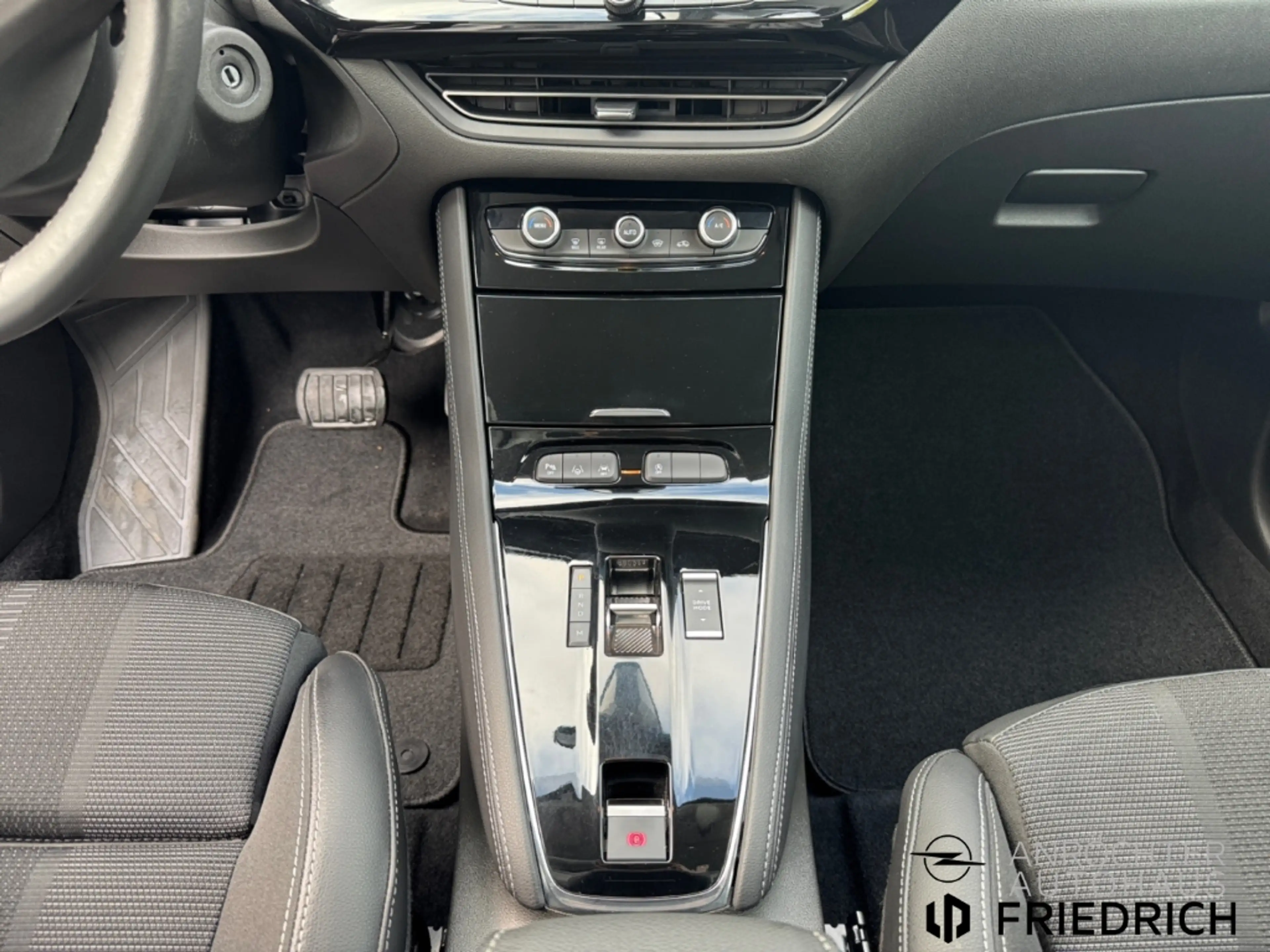 Opel Grandland Enjoy Kamera Sitzhzg Klimaauto Allwetter — photo 12