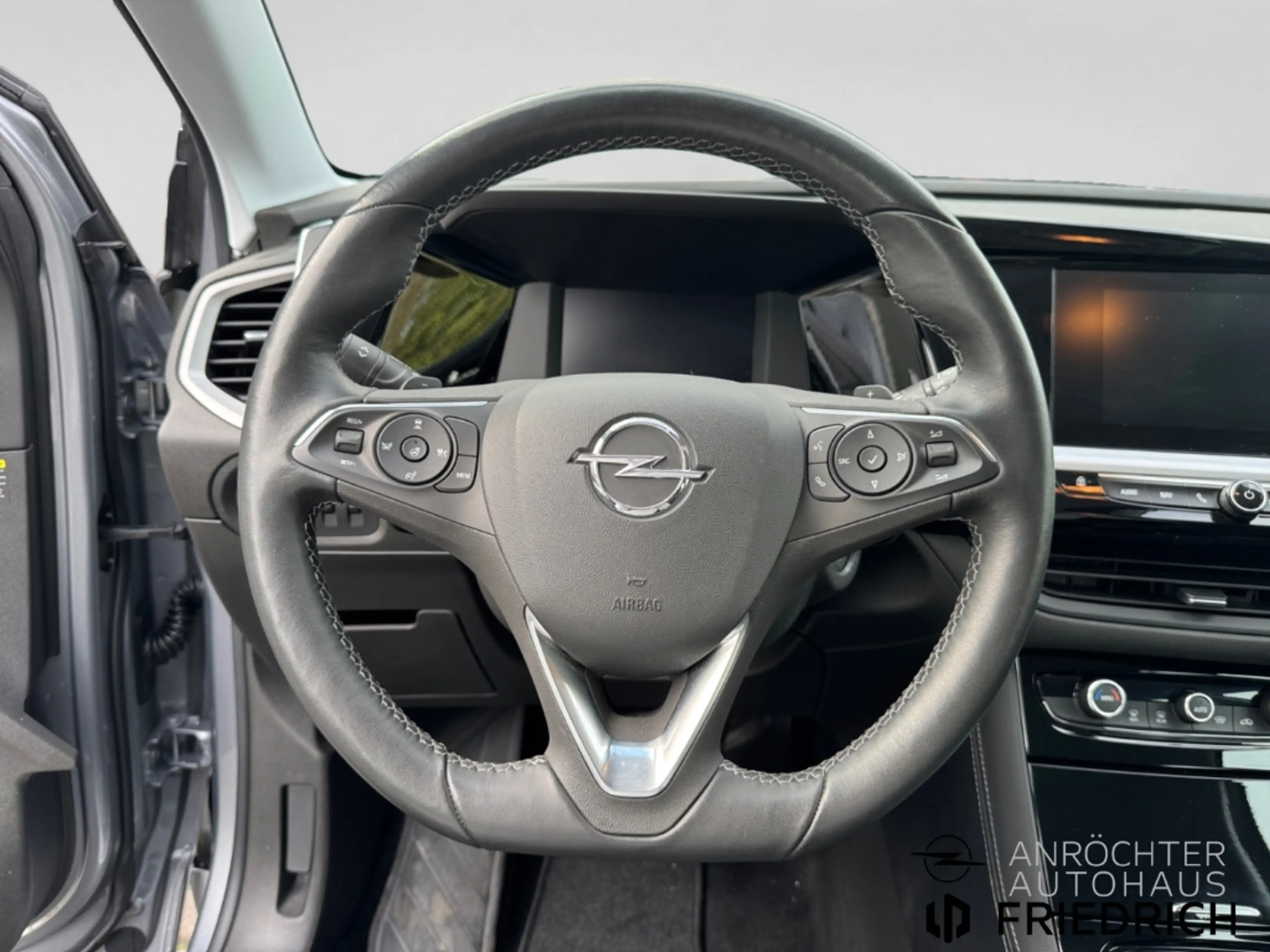 Opel Grandland Enjoy Kamera Sitzhzg Klimaauto Allwetter — photo 11