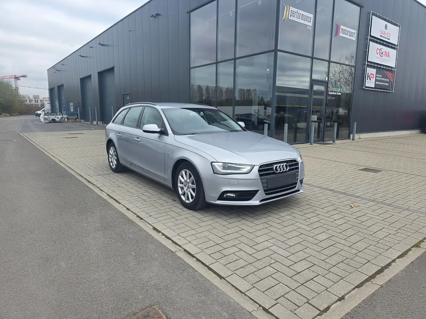Audi A4 A4 Avant 2.0 TDi  euro 6b Grijs - 1