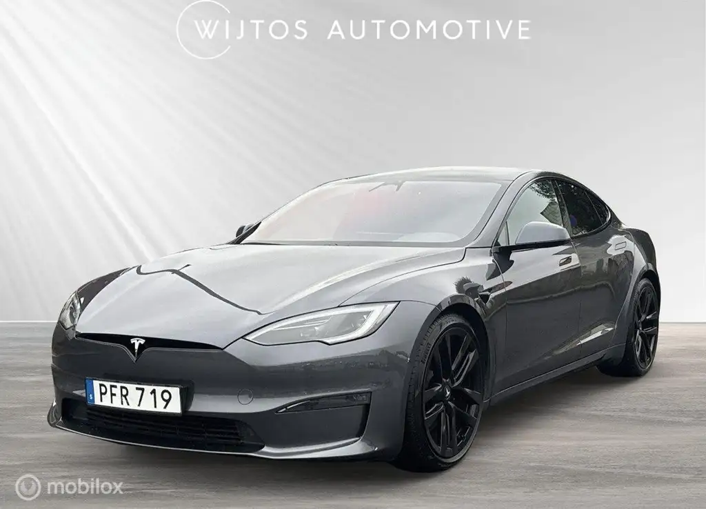 Tesla Model S 2023 из Европы — купить под ключ