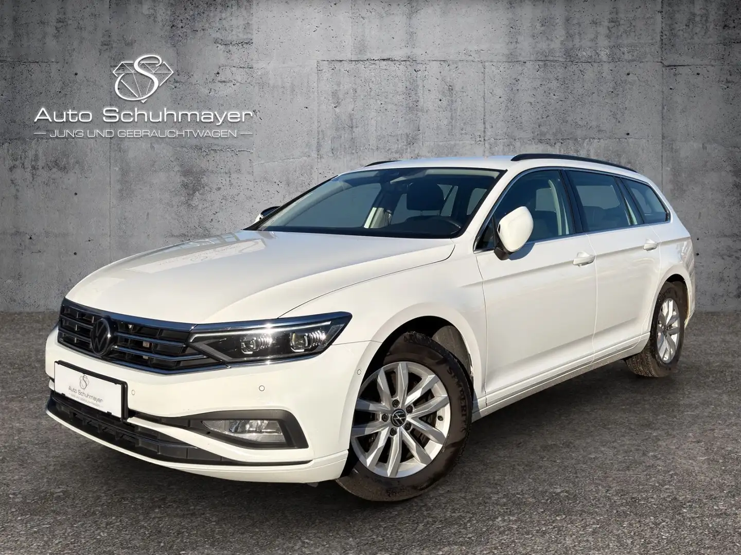 Volkswagen Passat Variant 2,0 SCR TDI DSG //AHK, Kamera, Matrix-LED+++// Weiß - 1