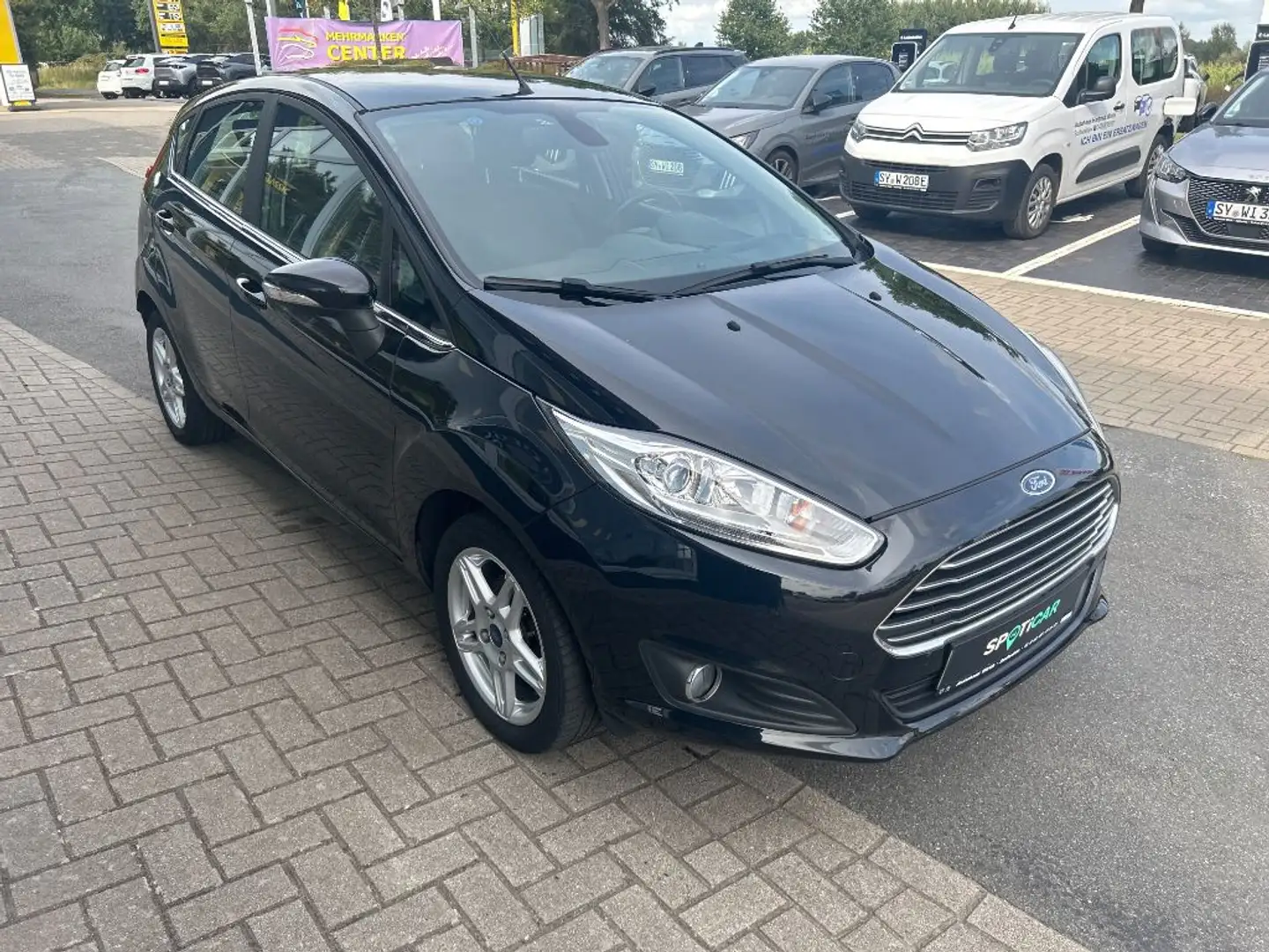 Ford Fiesta 1.0 EcoBoost Titanium KLIMAAUT.+TEMPOMAT Schwarz - 2