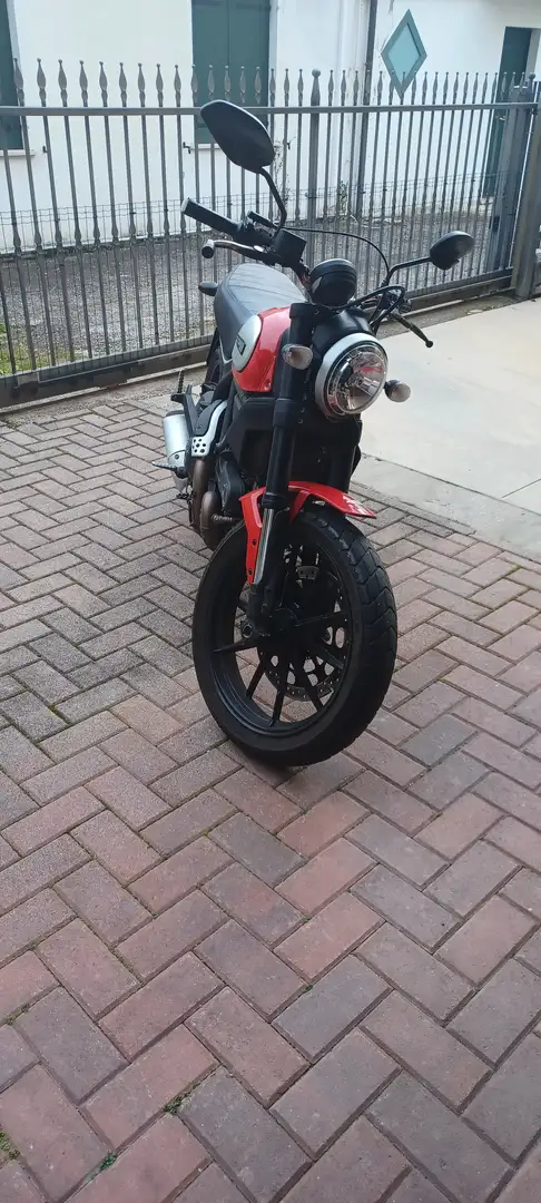 Ducati Scrambler Icon red 8000 Roşu - 1