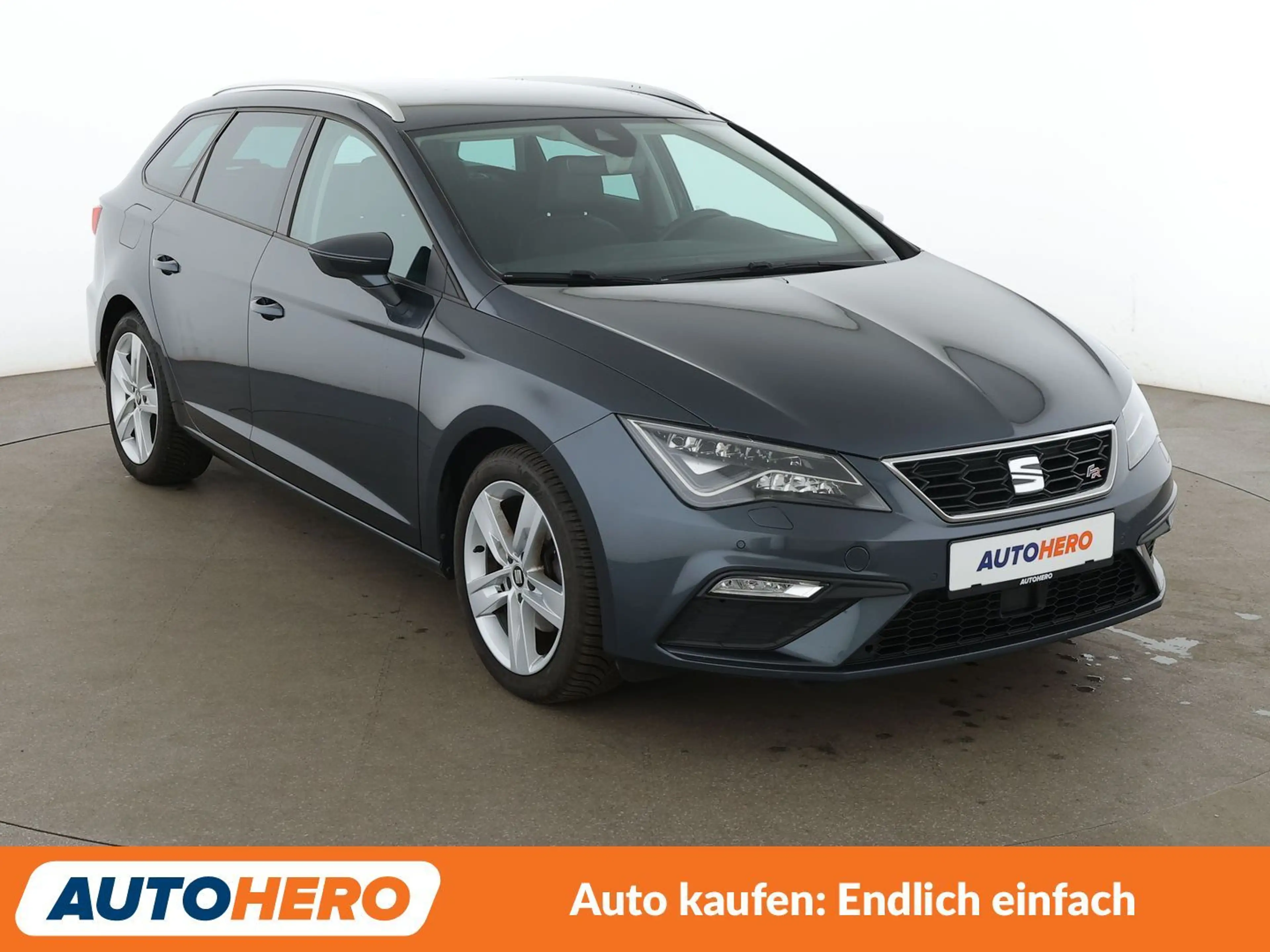 SEAT Leon 1.5 TSI ACT FR Black Matt Edition Aut.*NAVI*LED* — photo 8