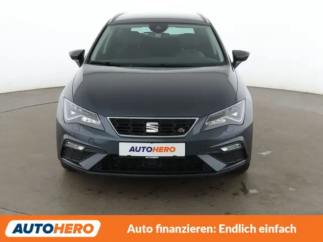 Seat Leon view 9