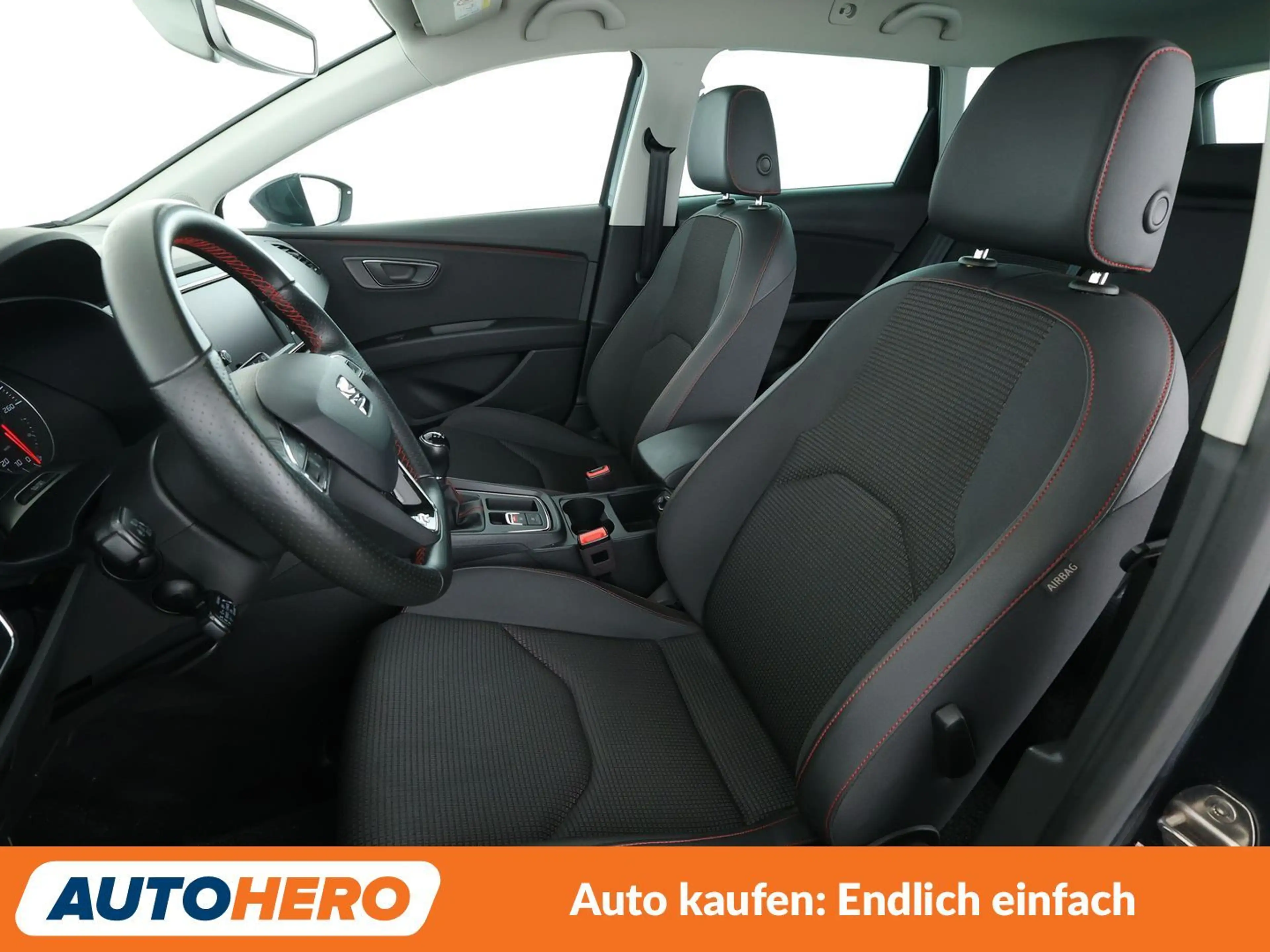 SEAT Leon 1.5 TSI ACT FR Black Matt Edition Aut.*NAVI*LED* — photo 10