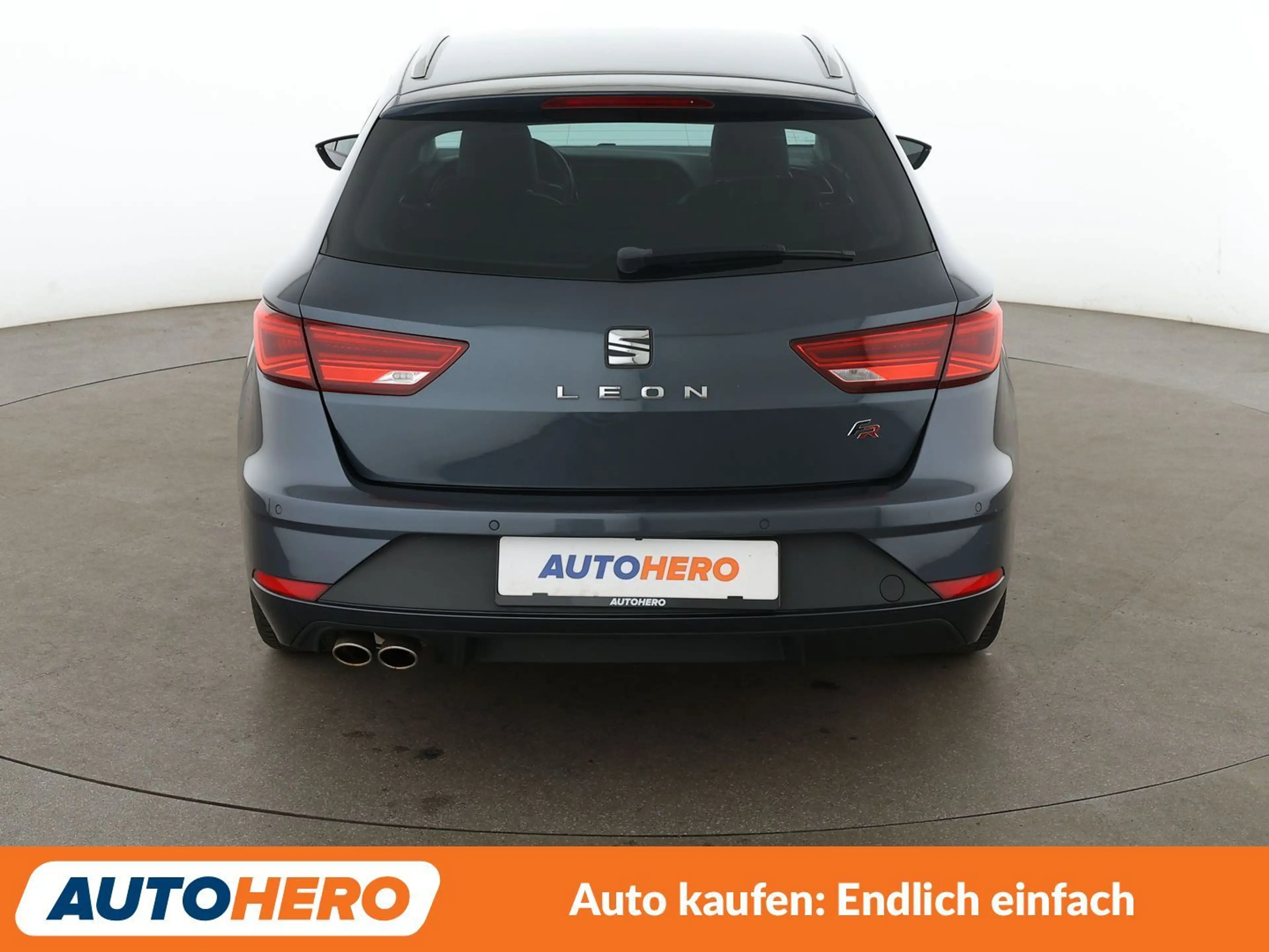 SEAT Leon 1.5 TSI ACT FR Black Matt Edition Aut.*NAVI*LED* — photo 5
