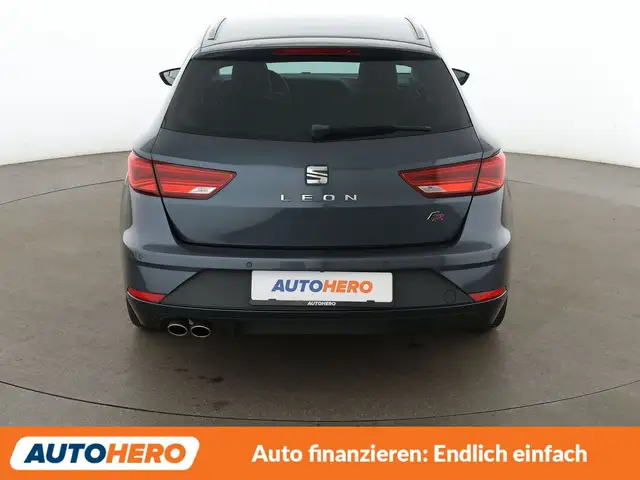 Seat Leon view 5