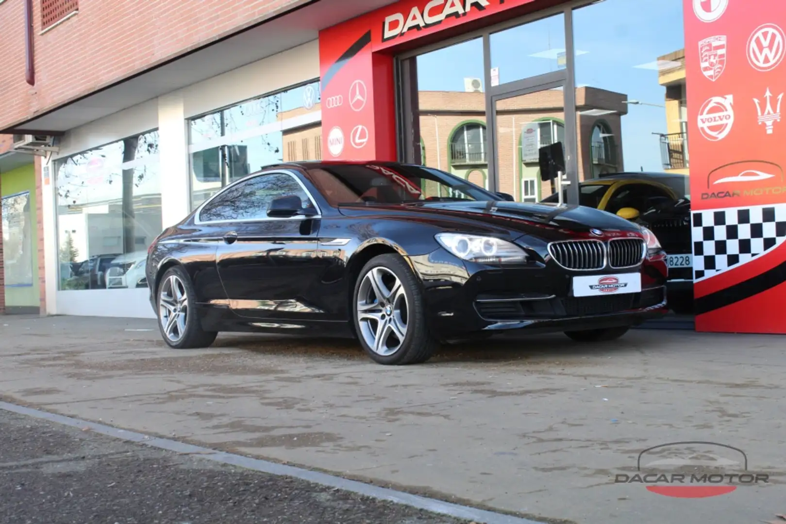 BMW 640 640dA Coupé M Sport Edition Zwart - 1