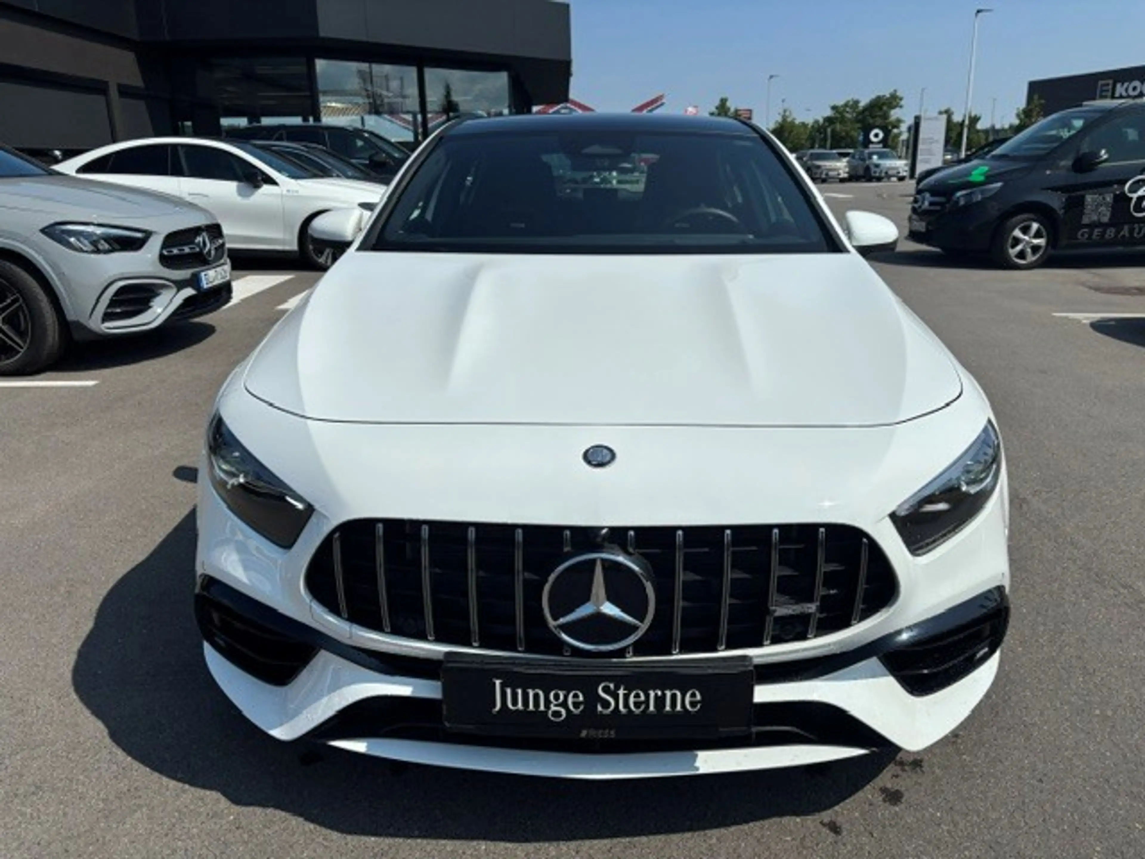 Mercedes-Benz A 45 AMG S 4M Distr Perf Sitze Pano HUD 19" — photo 3