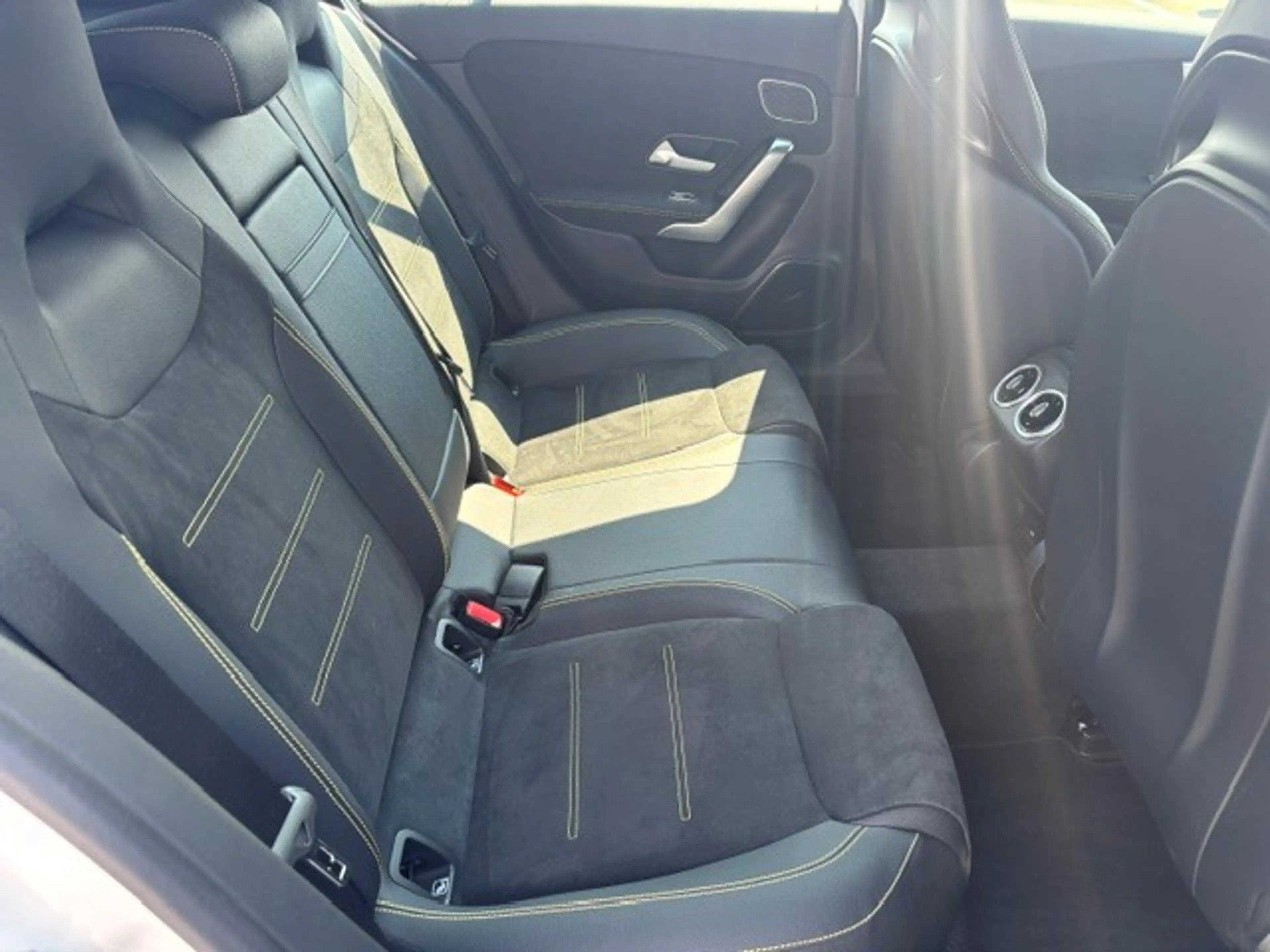Mercedes-Benz A 45 AMG S 4M Distr Perf Sitze Pano HUD 19" — photo 11