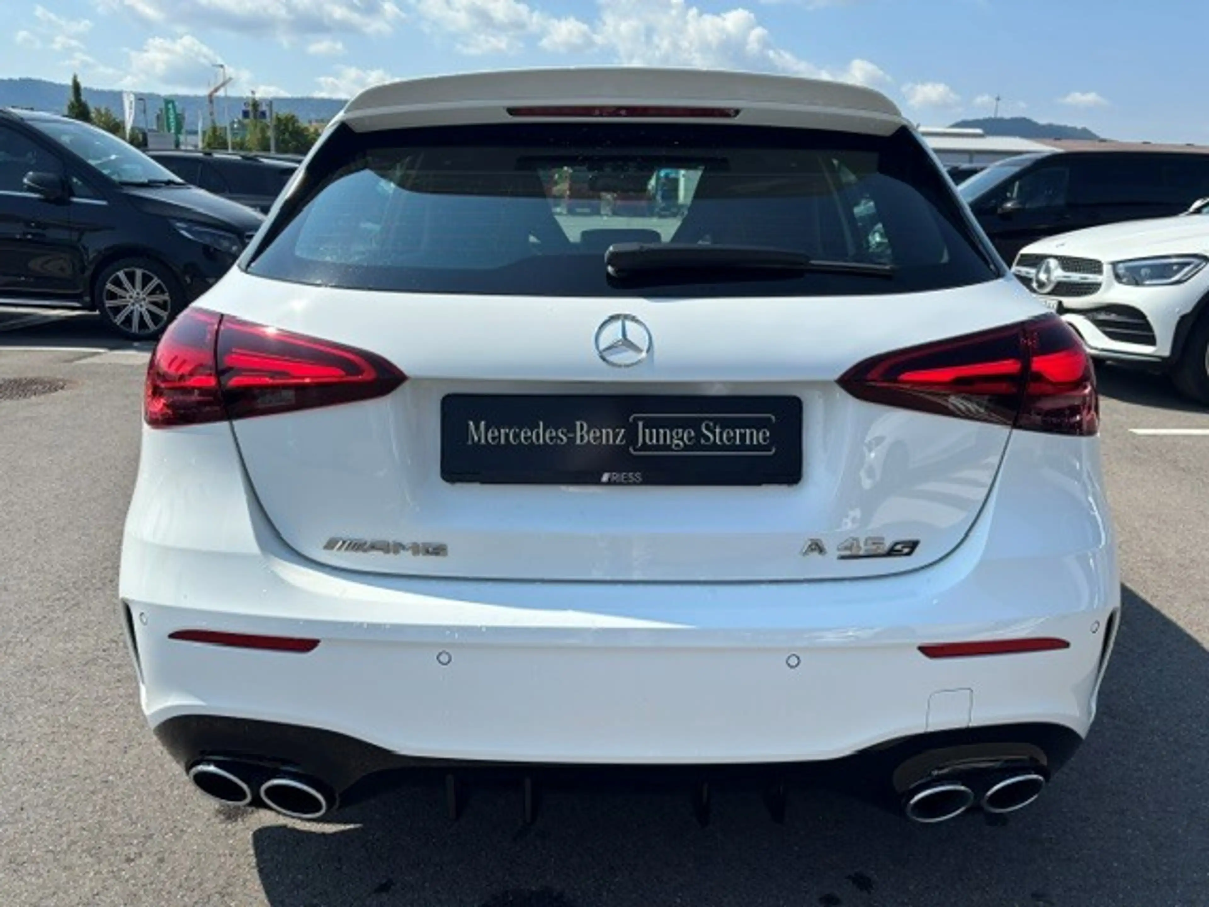 Mercedes-Benz A 45 AMG S 4M Distr Perf Sitze Pano HUD 19" — photo 6