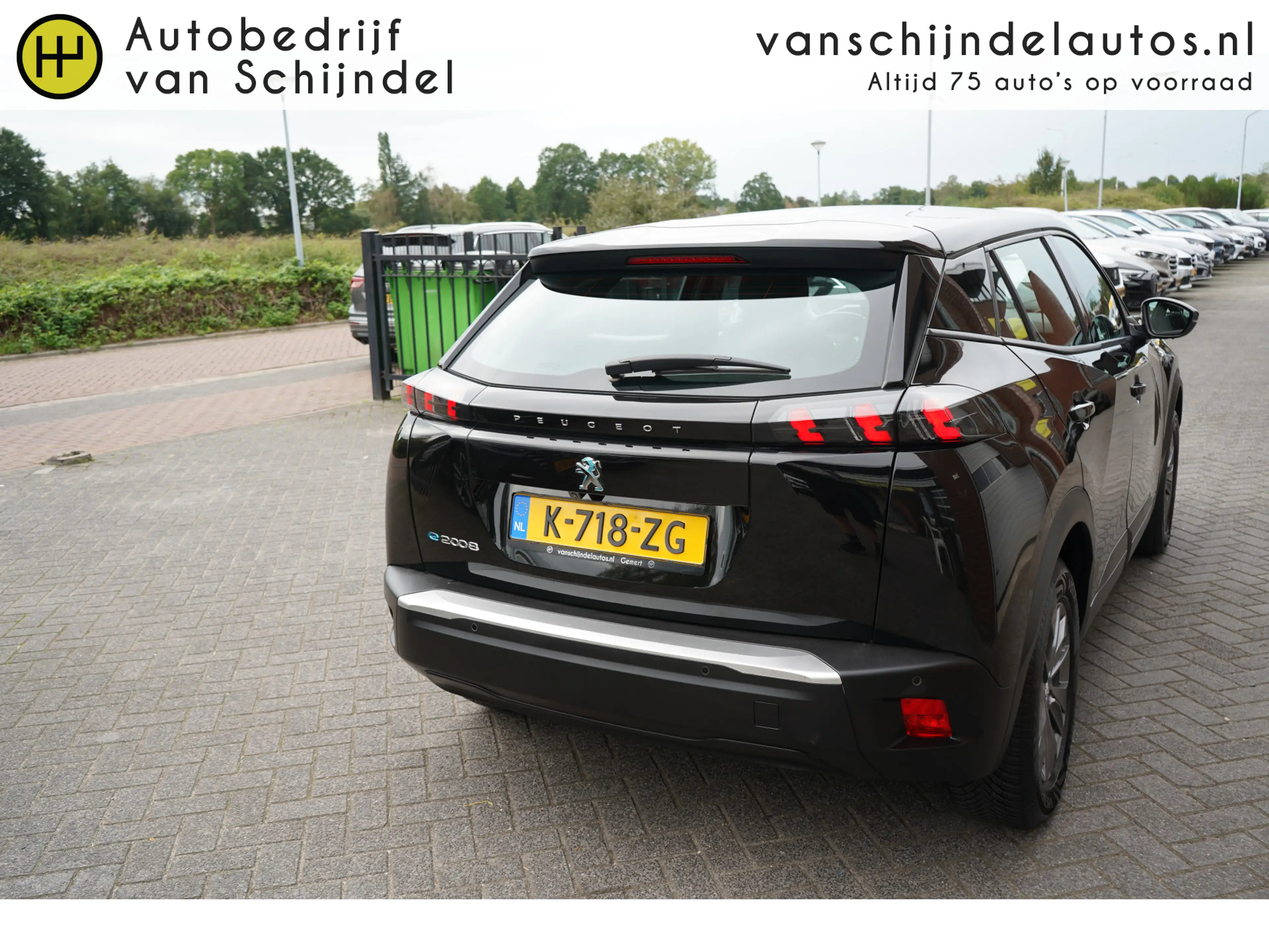Peugeot e-2008 EV BLUE LEASE ACTIVE 50KWH 90,3% SOH ORIGINEEL NL — photo 4