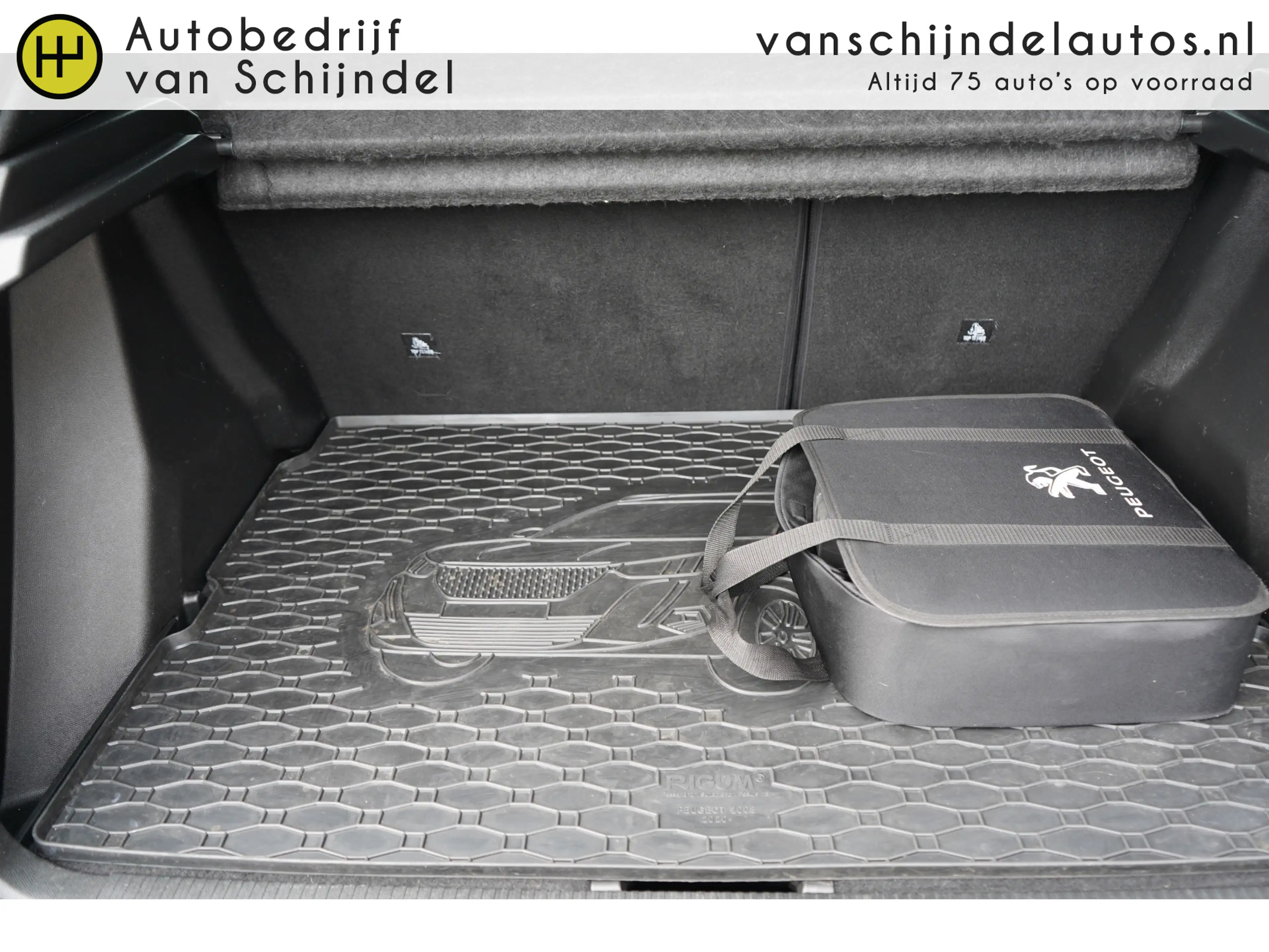 Peugeot e-2008 EV BLUE LEASE ACTIVE 50KWH 90,3% SOH ORIGINEEL NL — photo 15