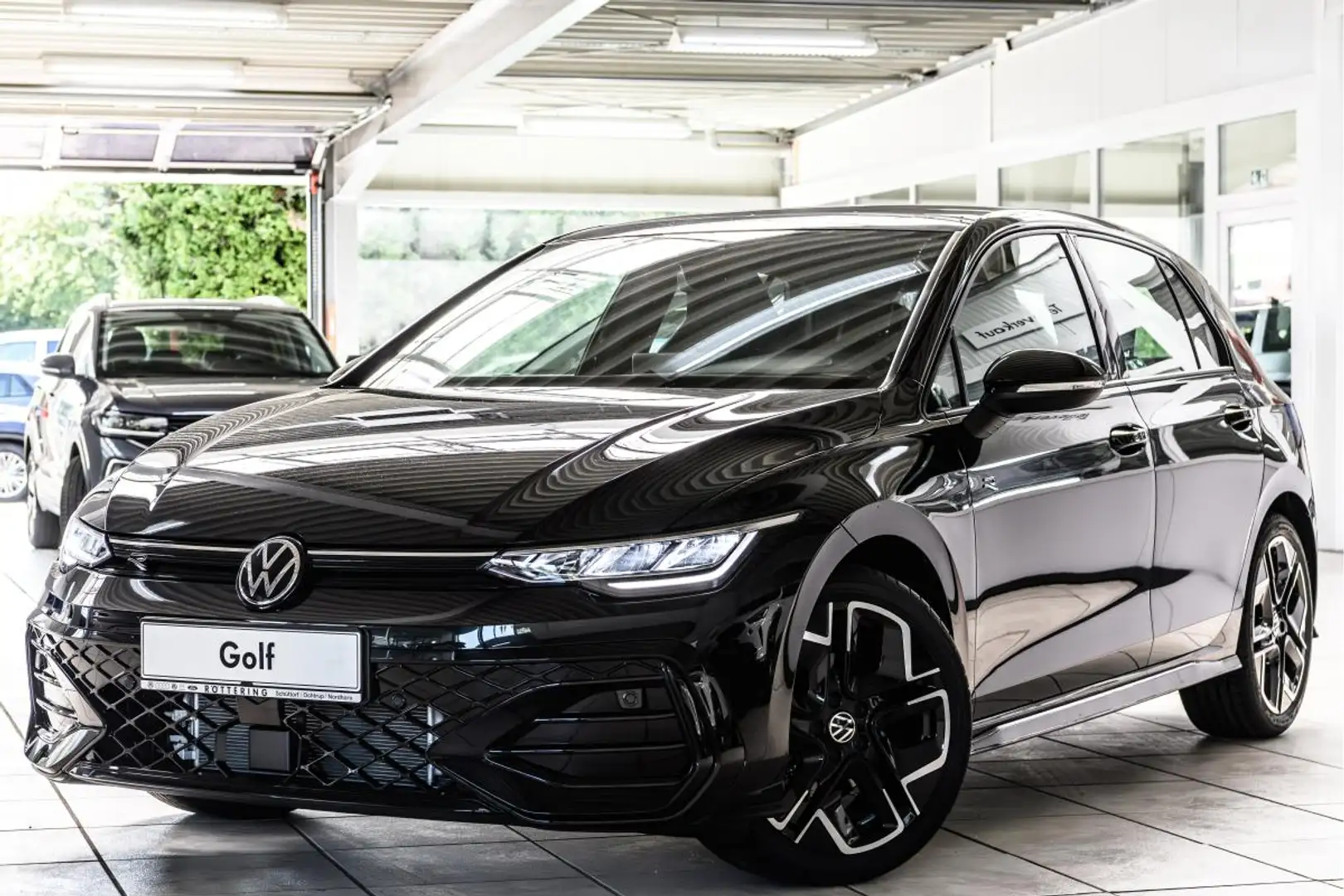 Volkswagen Golf R-Line 1.5 eTSI DSG *SOFORT VERFÜGBAR* Schwarz - 2