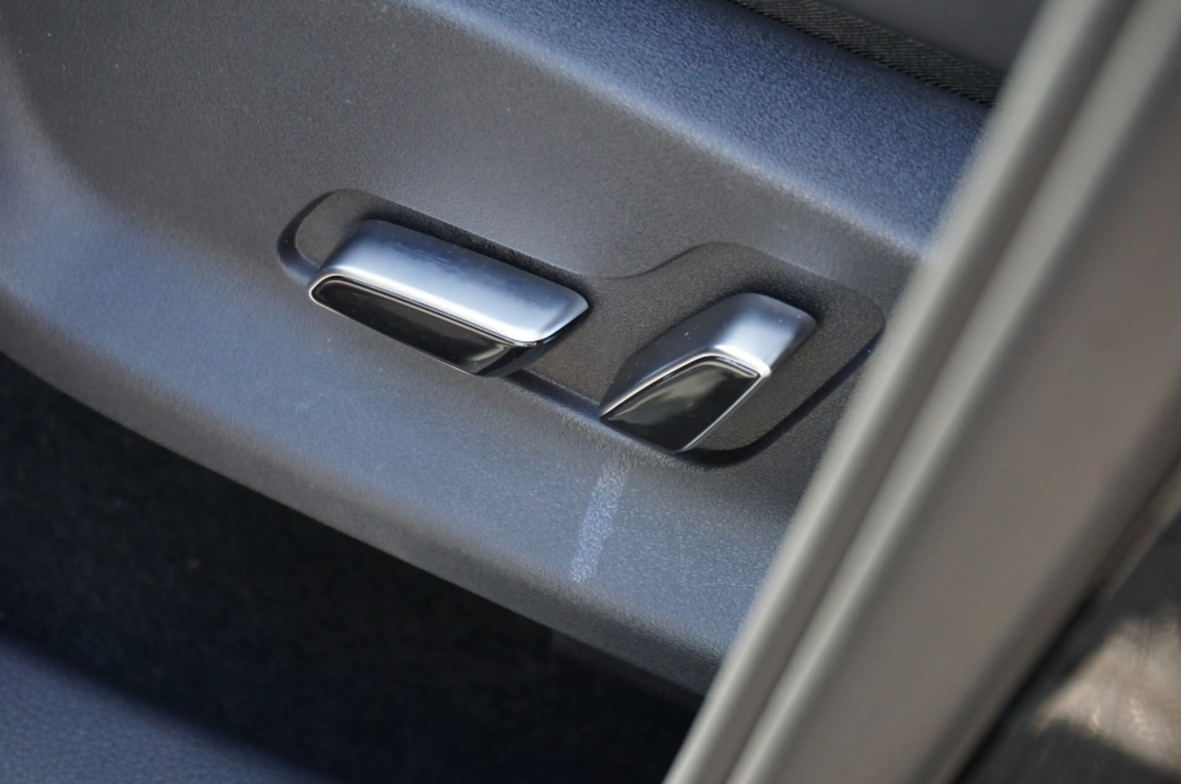 BYD Seal U 1.5 DM-i FWD Boost 218 PK | BOMVOL | 6JR GARANTIE — photo 29