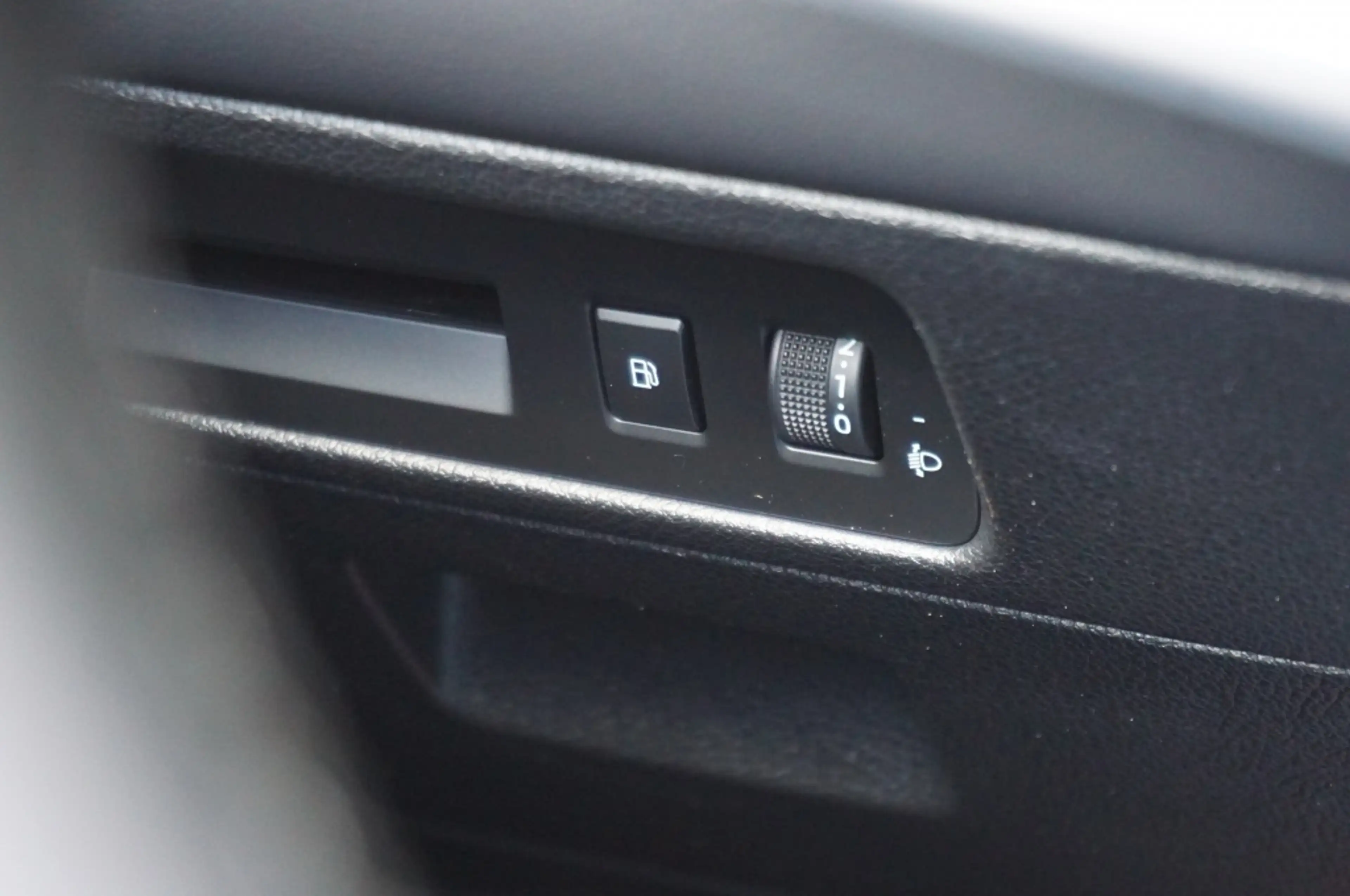 BYD Seal U 1.5 DM-i FWD Boost 218 PK | BOMVOL | 6JR GARANTIE — photo 32
