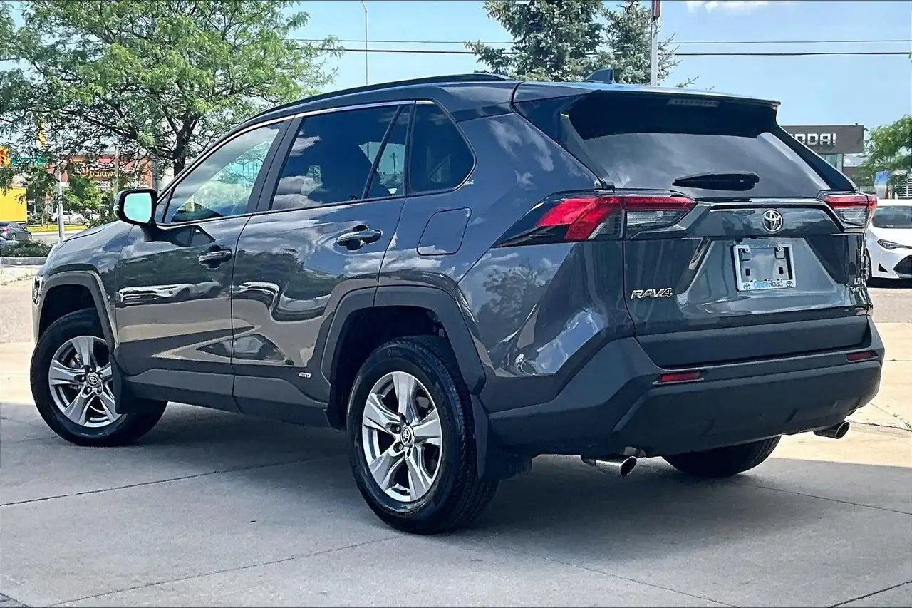Toyota RAV 4 photo Toyota RAV 4
