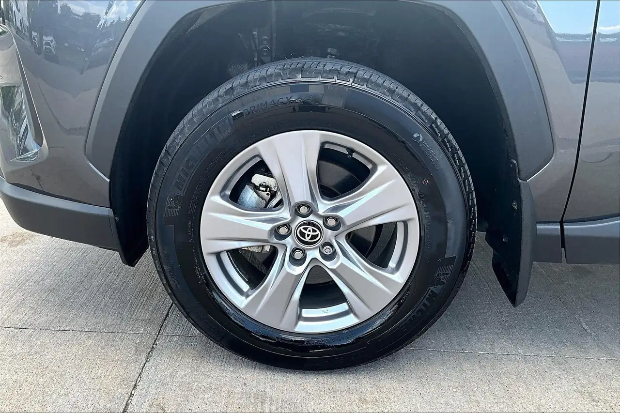 Toyota RAV 4 photo Toyota RAV 4