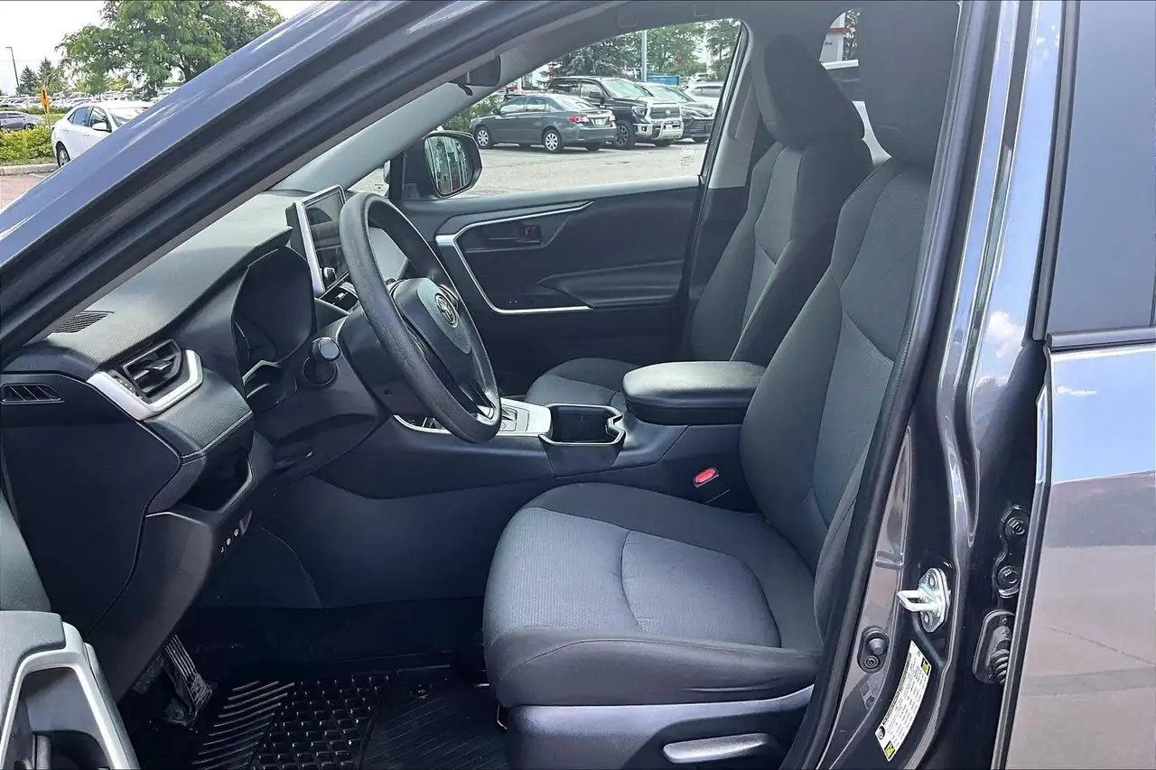 Toyota RAV 4 photo Toyota RAV 4