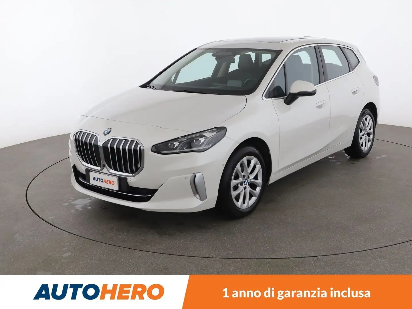 BMW 218 218d Active Tourer Luxury Weiß - 1