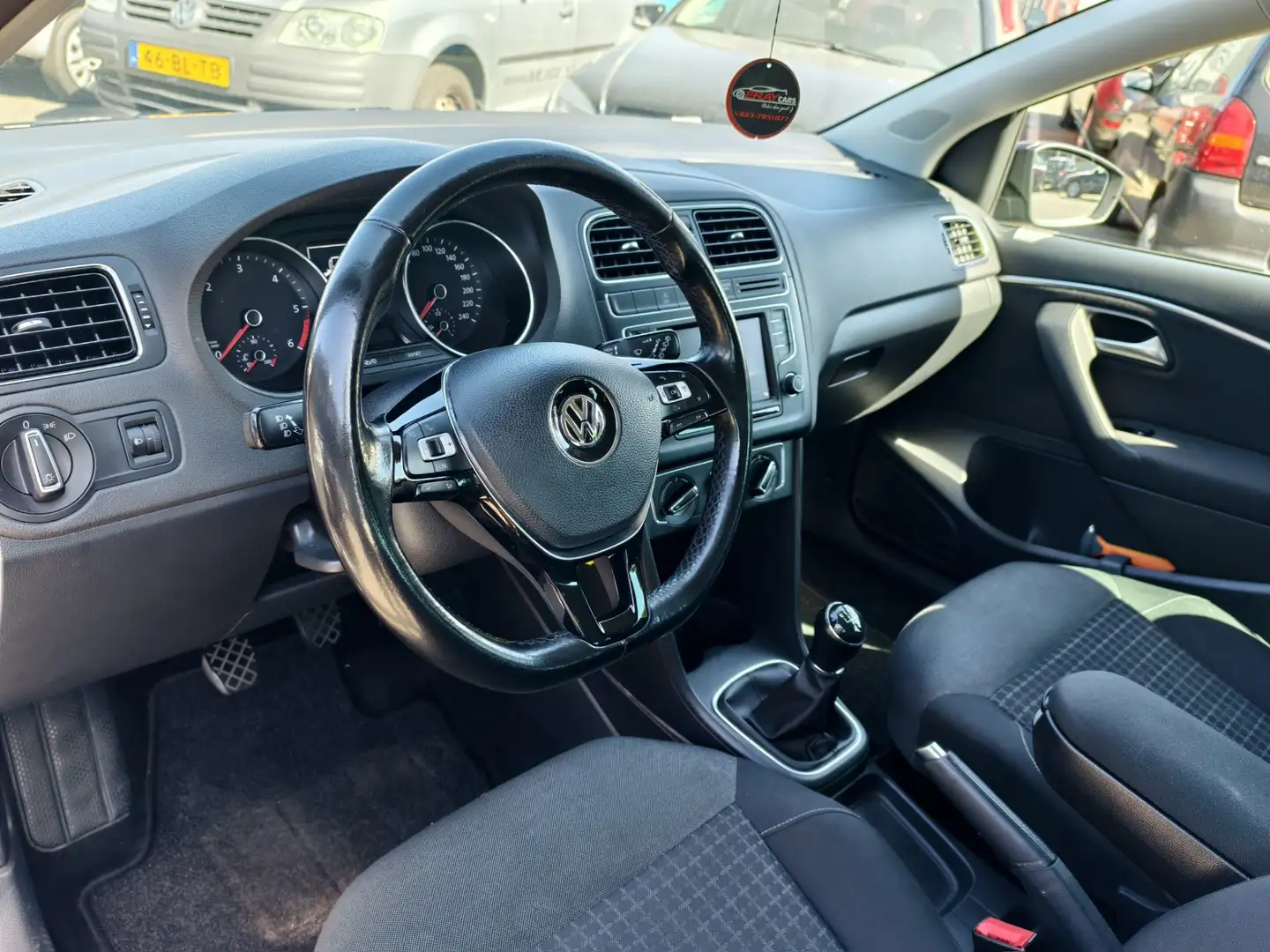 Volkswagen Polo 1.4 TDI Comfortline / NAP / CRUISE / AIRCO / NAVI Zwart - 2