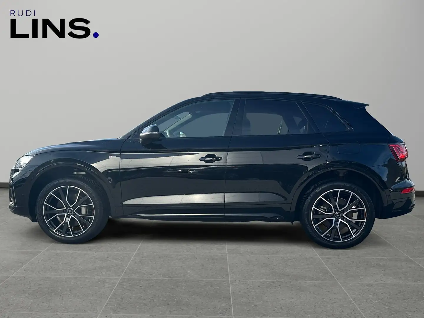 Audi Q5 50 TFSI e quattro S line Schwarz - 2